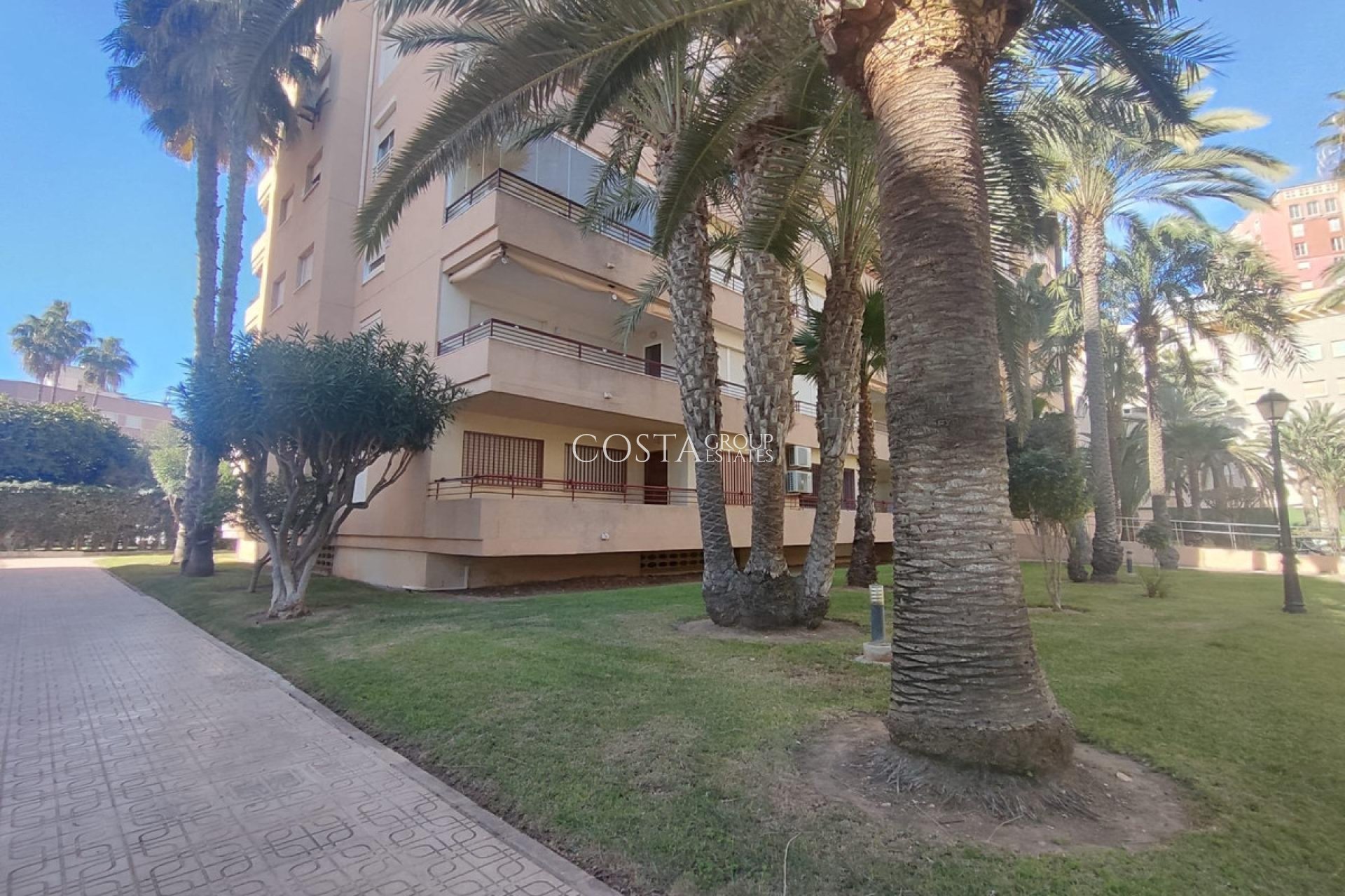 Odsprzedaż - Apartments -
Torrevieja