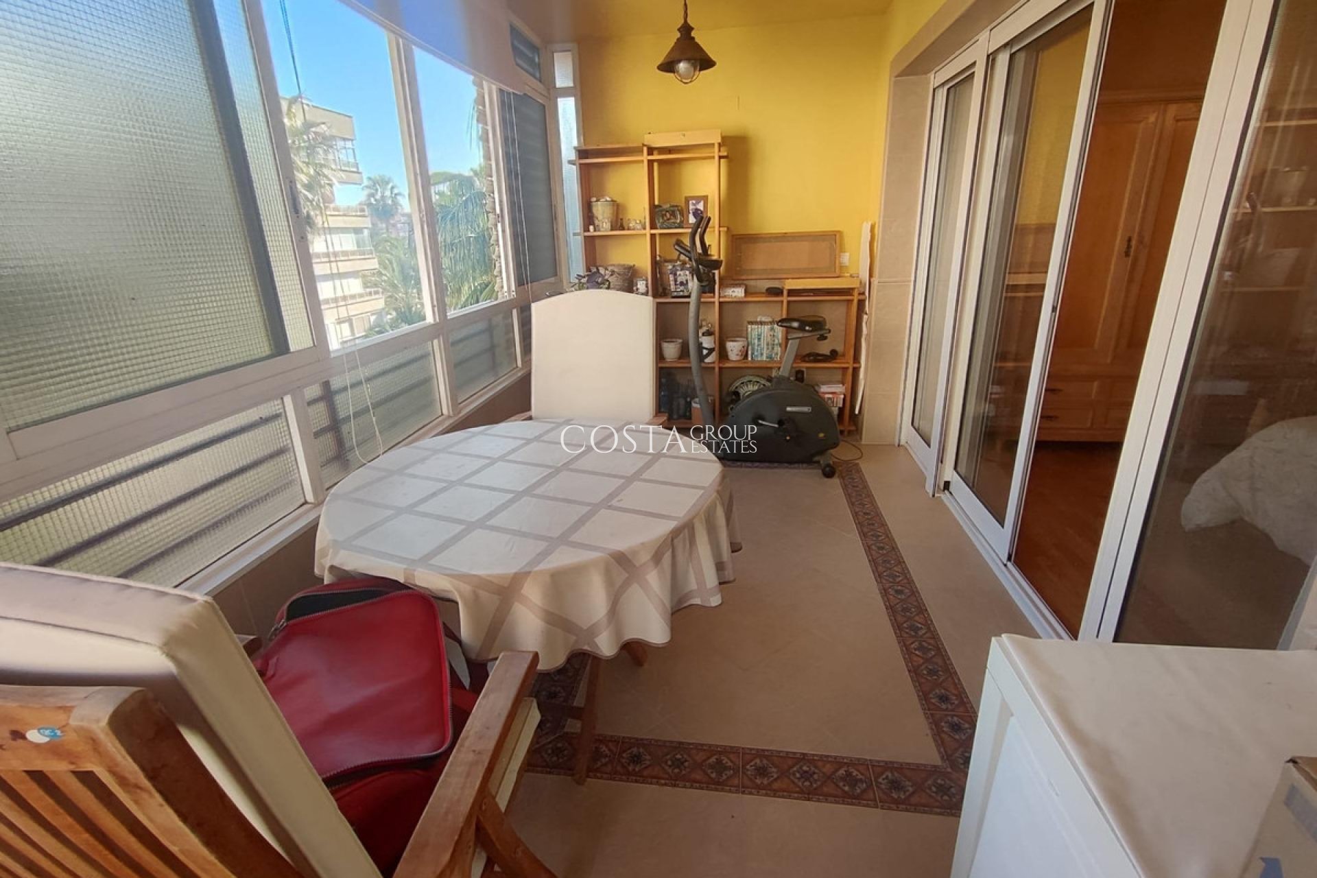 Odsprzedaż - Apartments -
Torrevieja