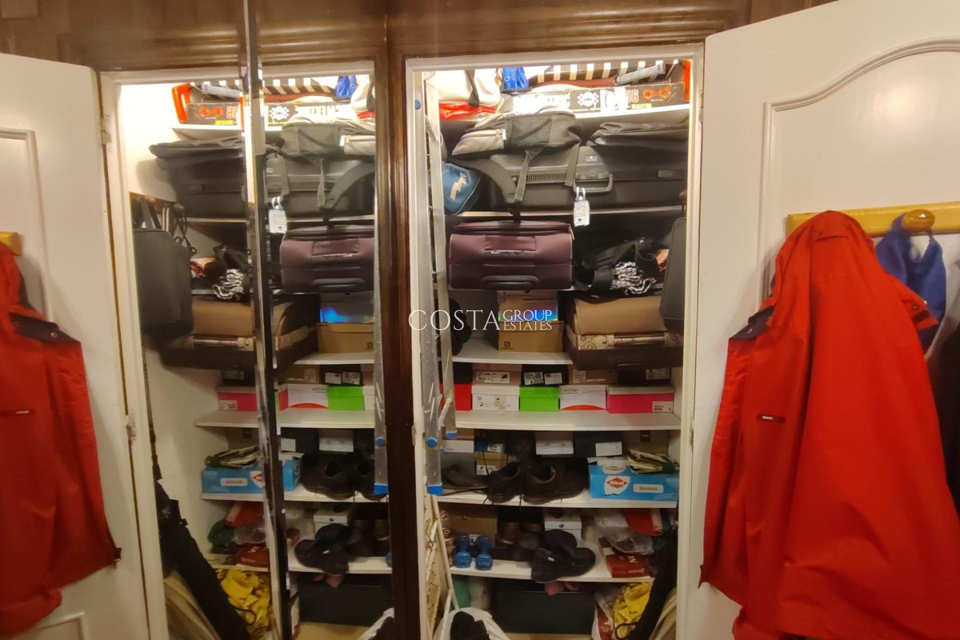 Odsprzedaż - Apartments -
Torrevieja