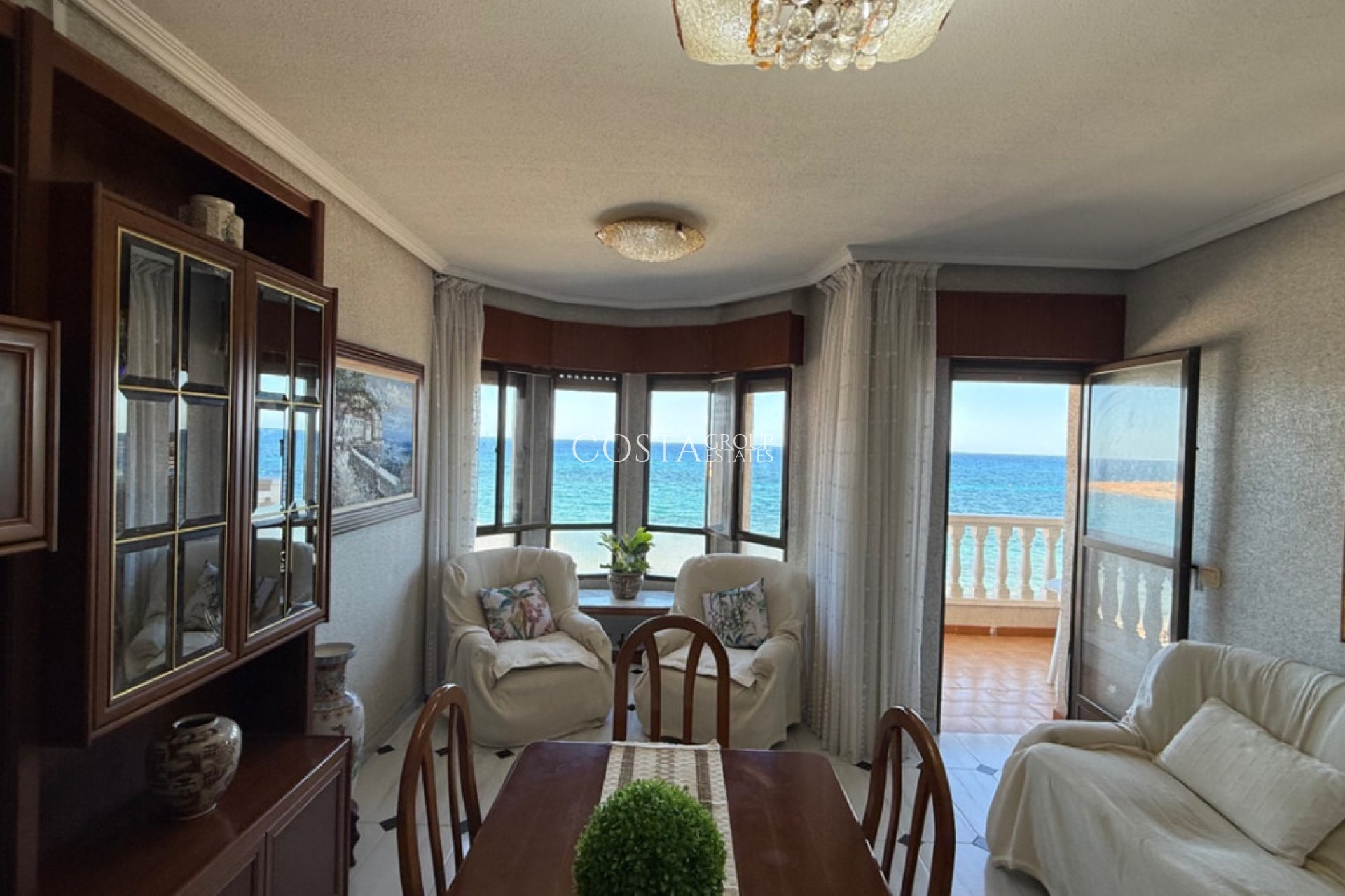 Odsprzedaż - Apartments -
Torrevieja