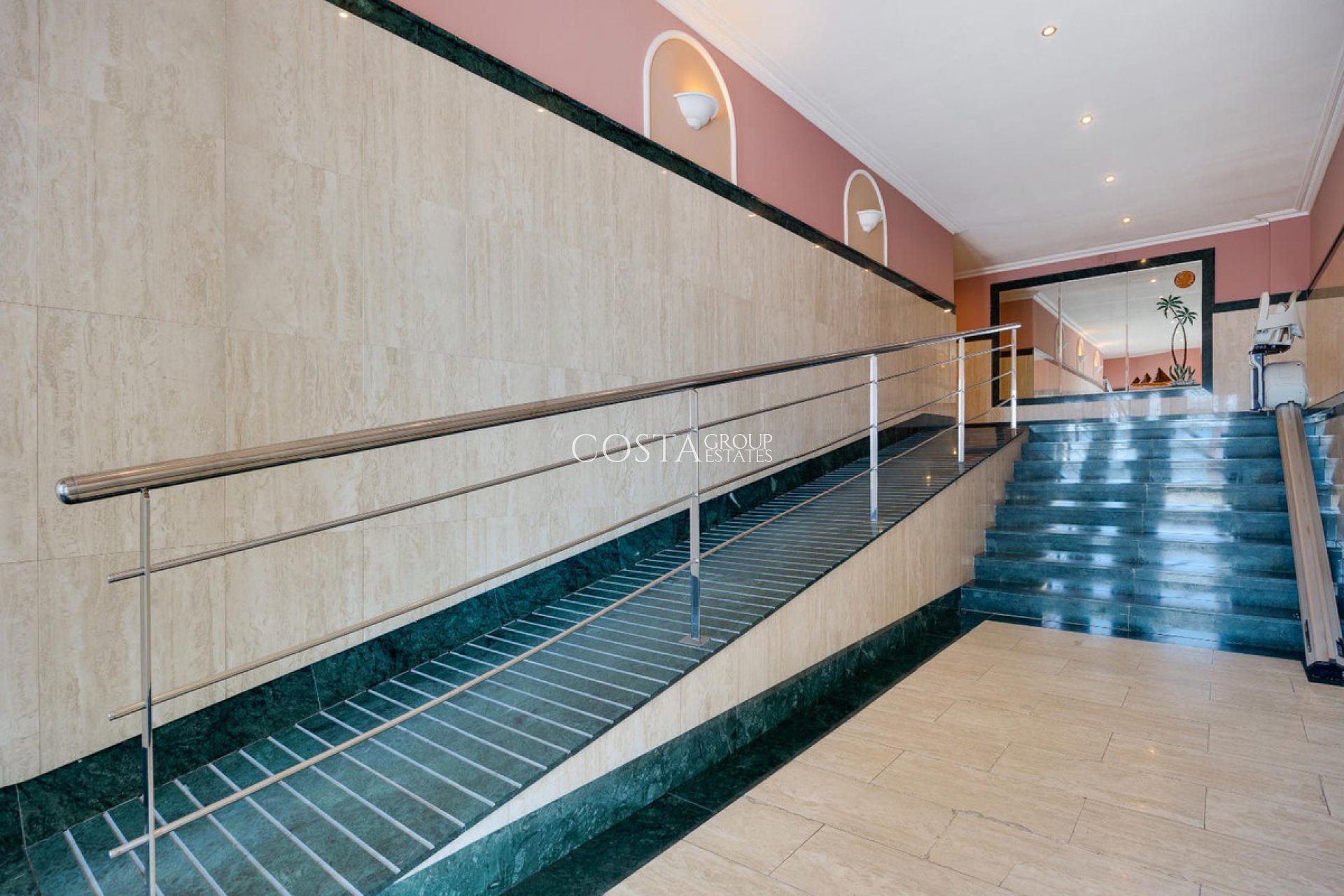 Odsprzedaż - Apartments -
Torrevieja