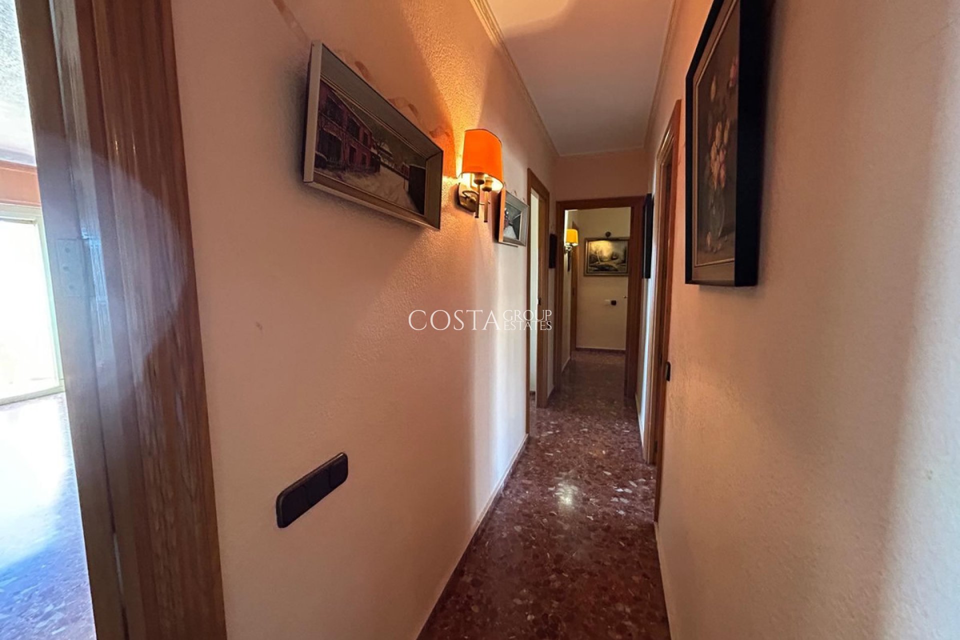 Odsprzedaż - Apartments -
Torrevieja