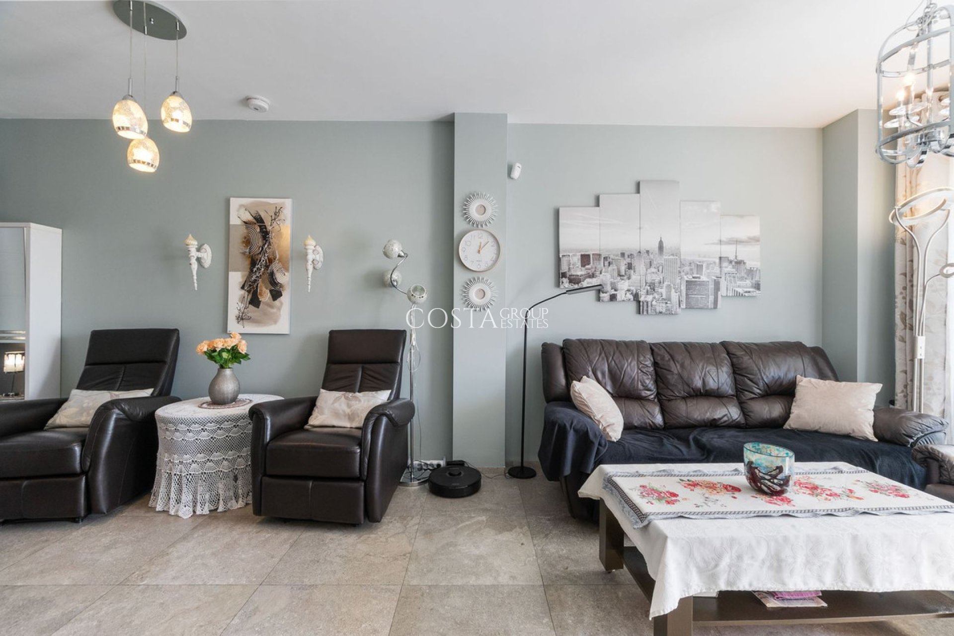 Odsprzedaż - Apartments -
Torrevieja