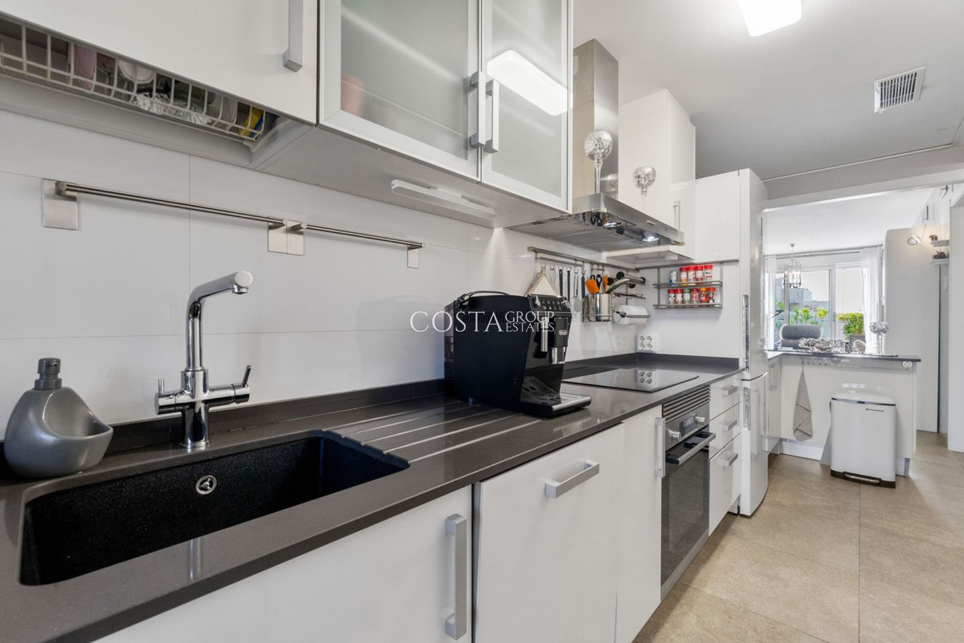 Odsprzedaż - Apartments -
Torrevieja