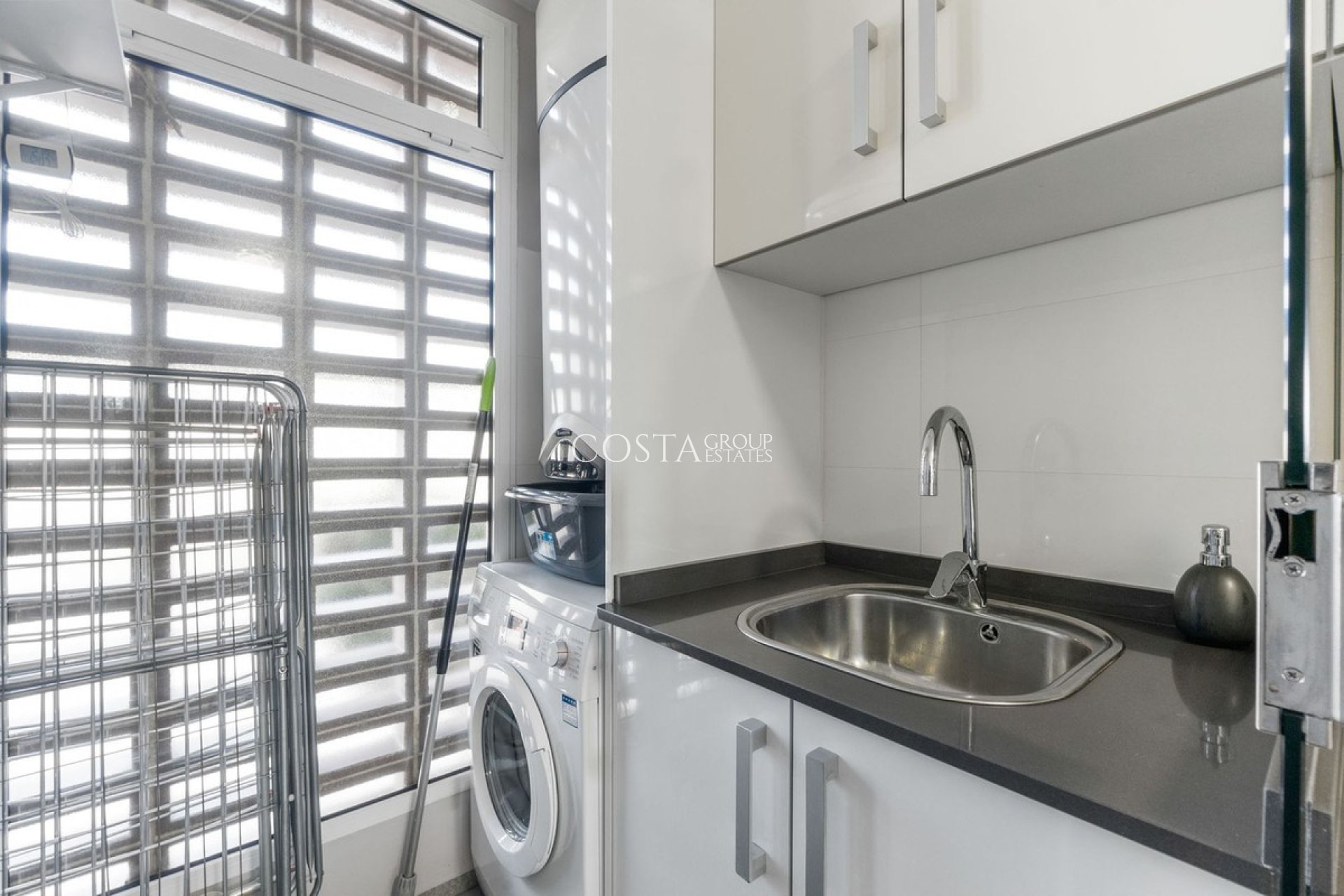 Odsprzedaż - Apartments -
Torrevieja