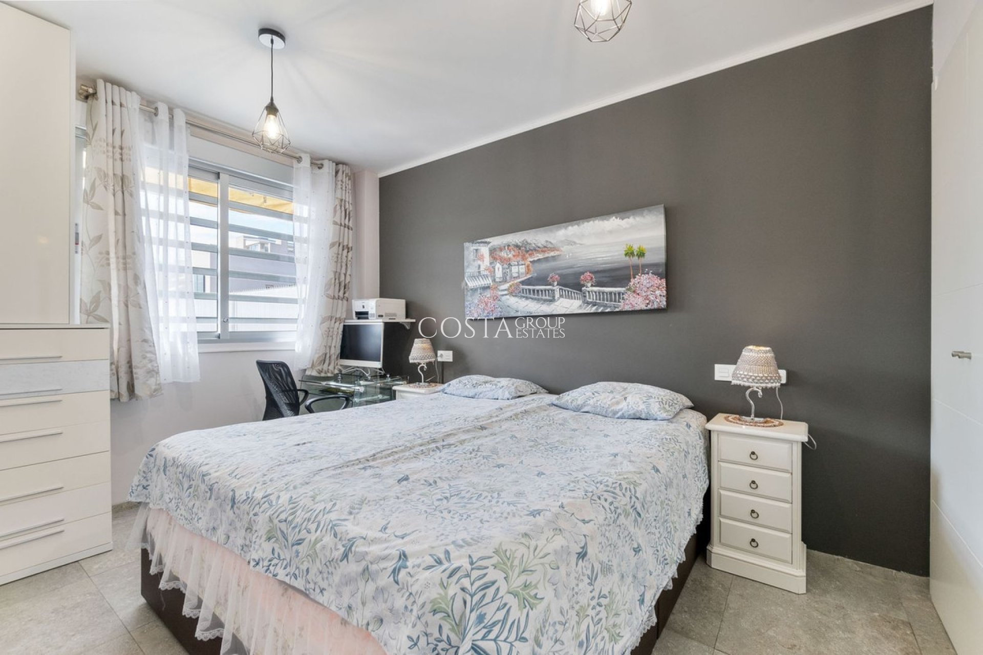 Odsprzedaż - Apartments -
Torrevieja