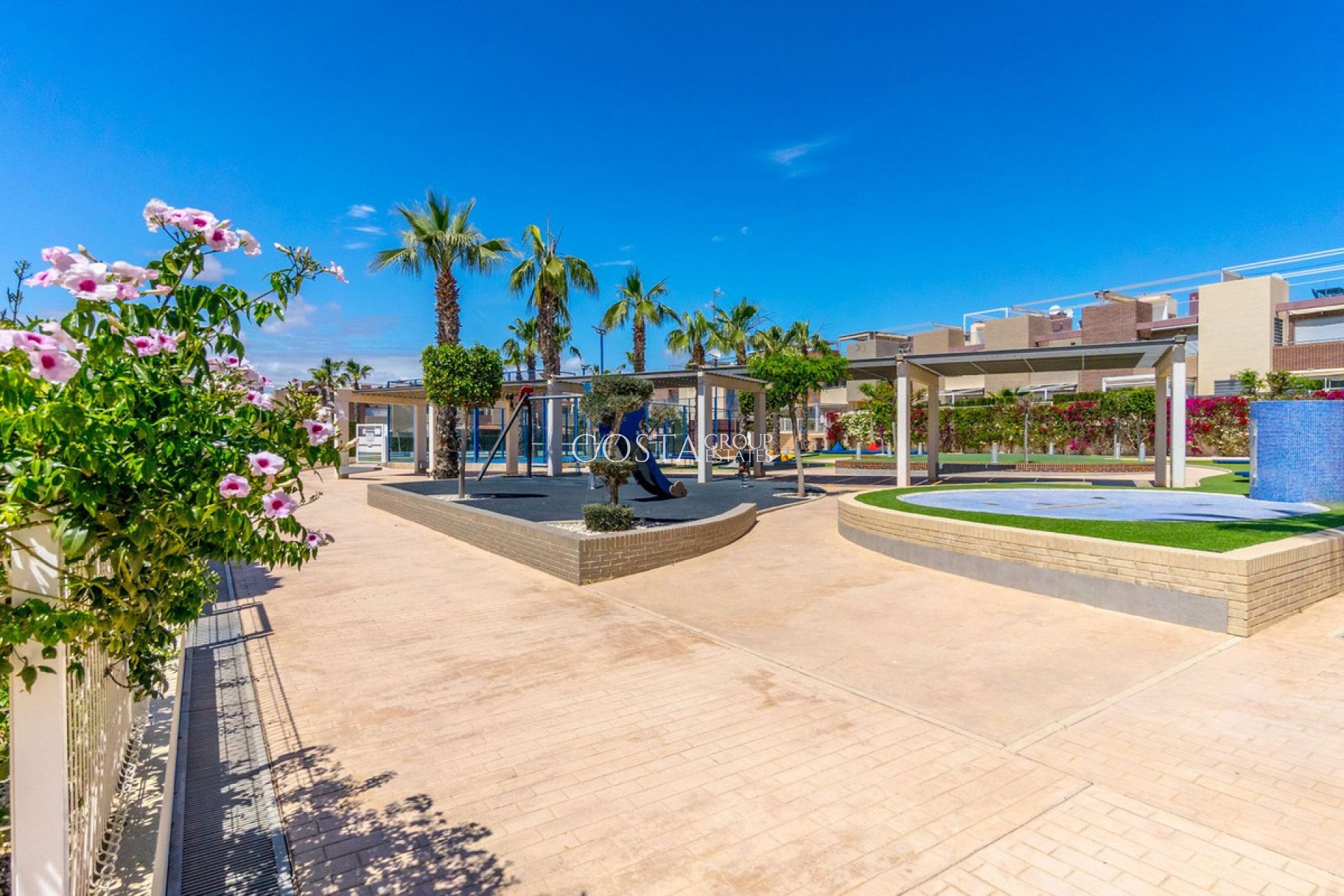 Odsprzedaż - Apartments -
Torrevieja