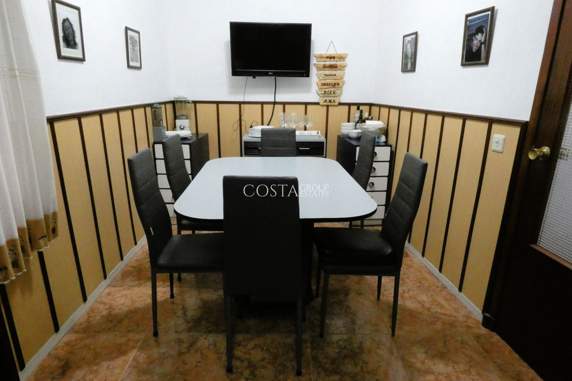 Odsprzedaż - Apartments -
Torrevieja