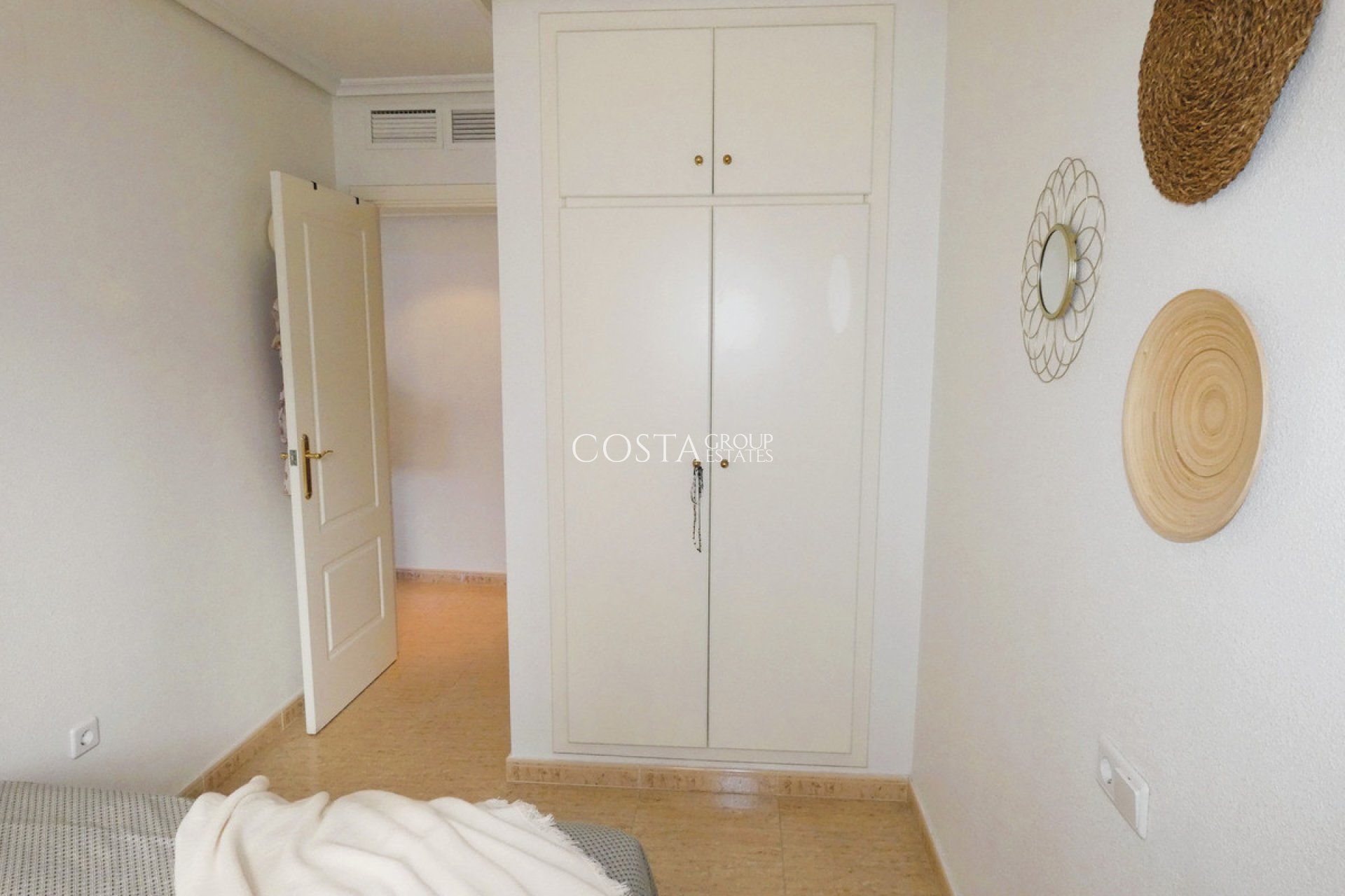 Odsprzedaż - Apartments -
Torrevieja