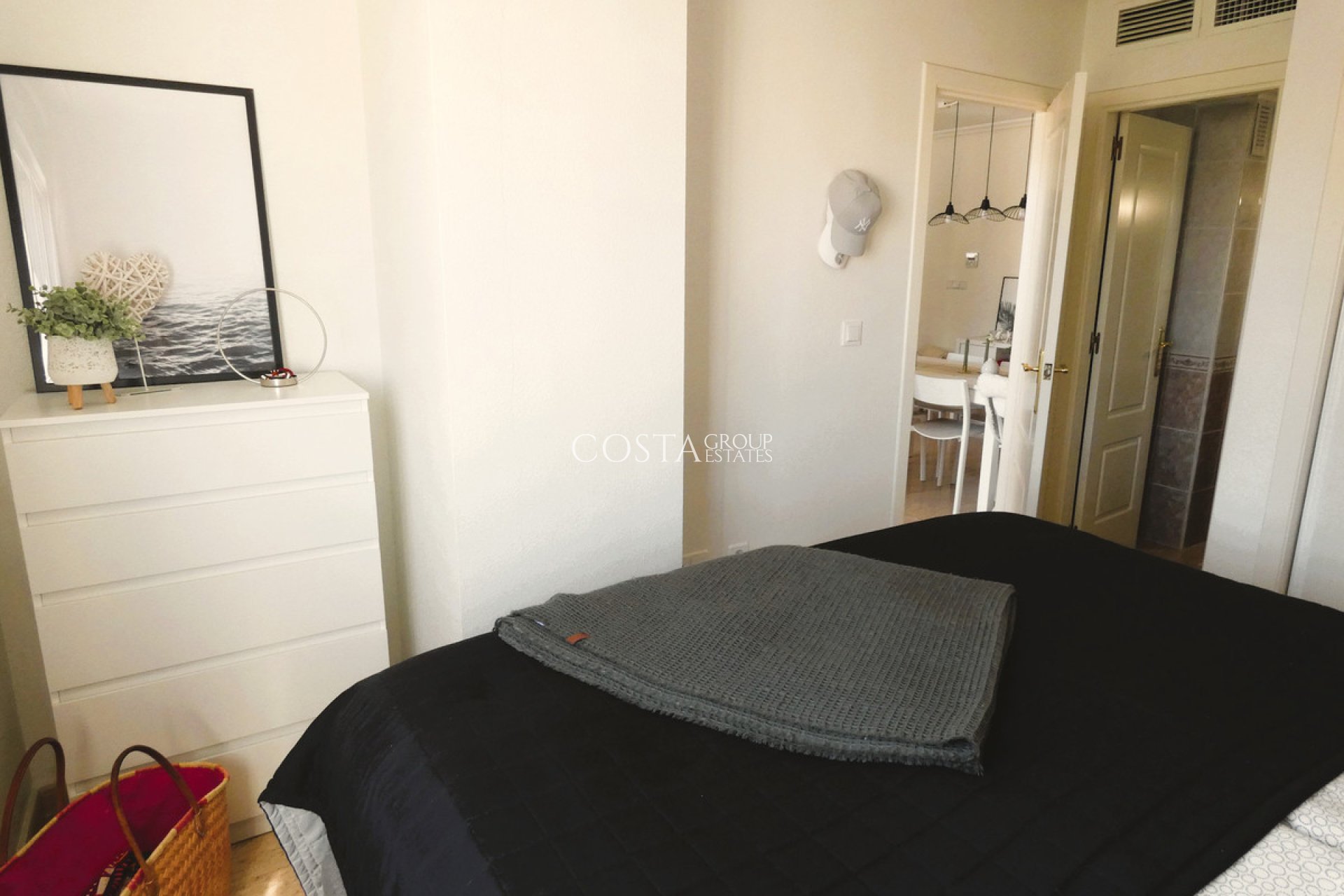 Odsprzedaż - Apartments -
Torrevieja