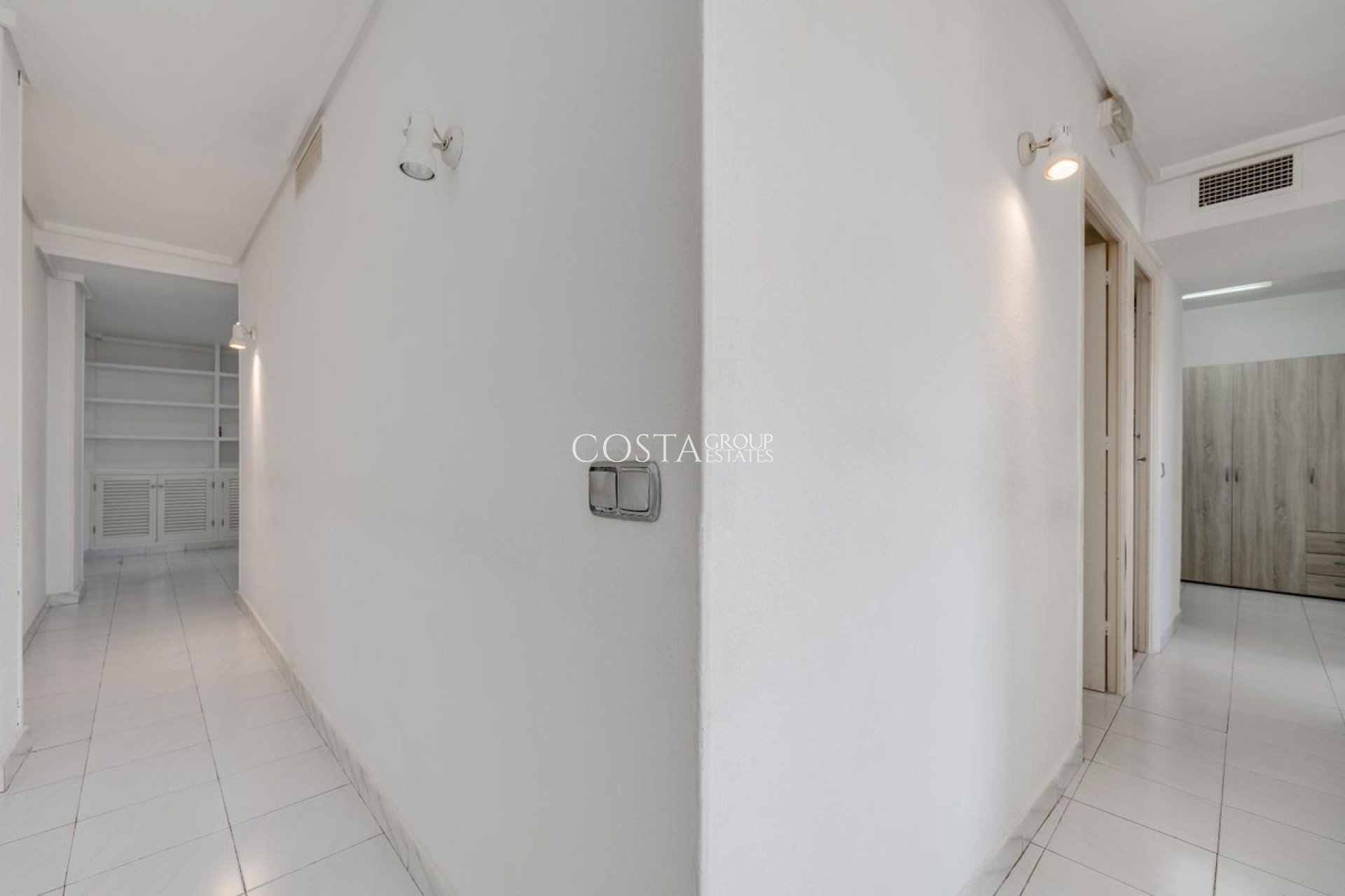 Odsprzedaż - Apartments -
Torrevieja