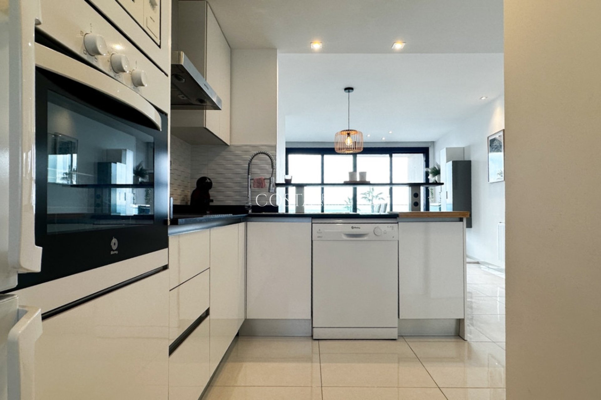 Odsprzedaż - Apartments -
Torrevieja