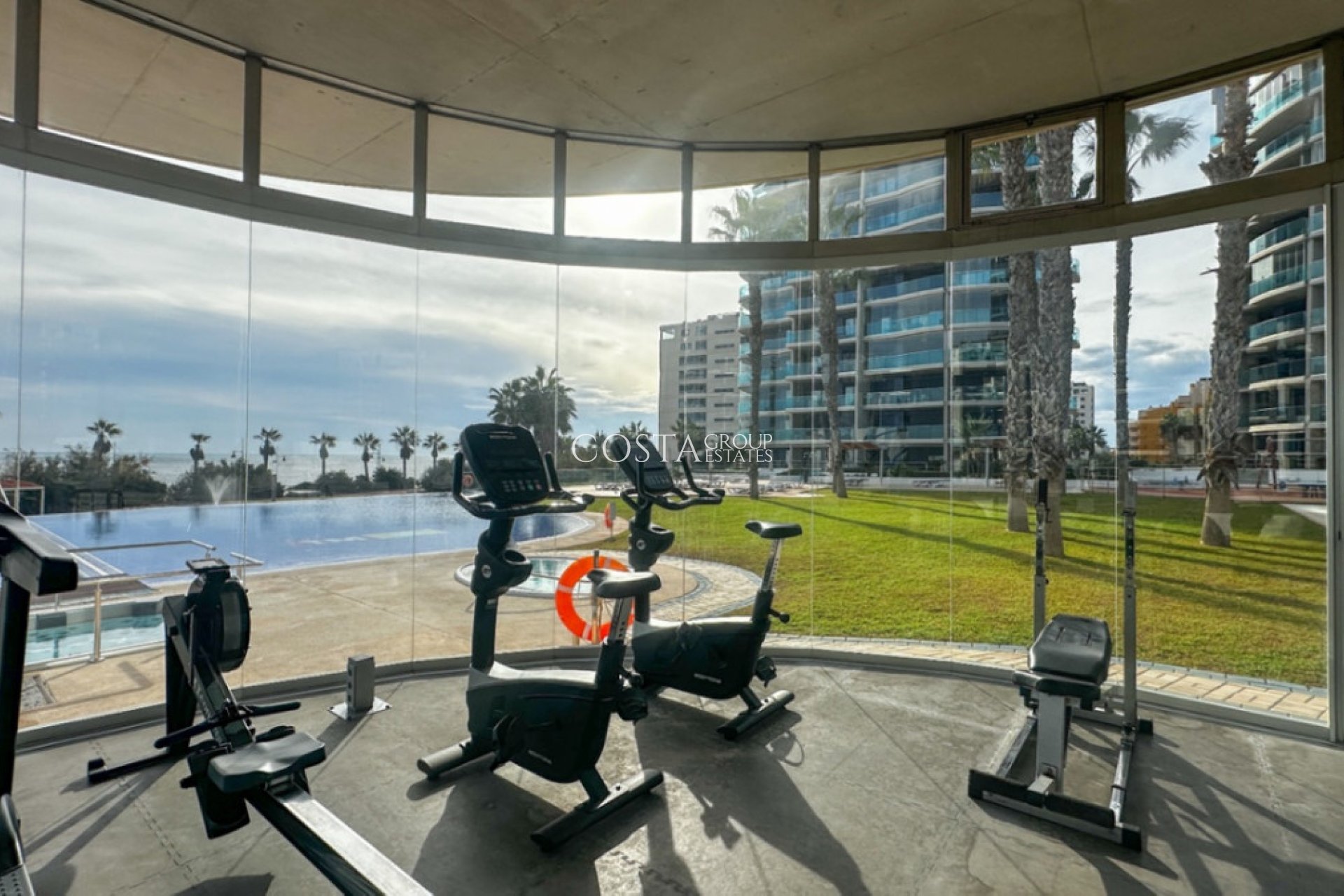 Odsprzedaż - Apartments -
Torrevieja