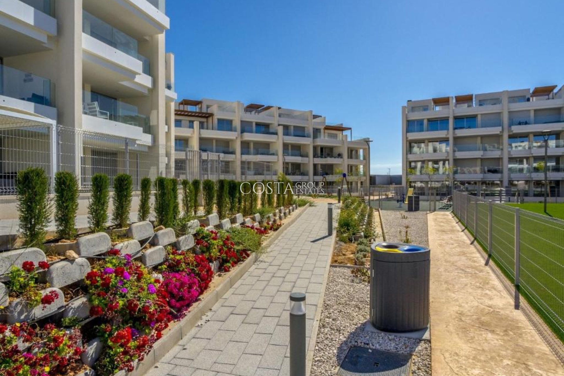 Odsprzedaż - Apartments -
Villamartín - Los Dolses