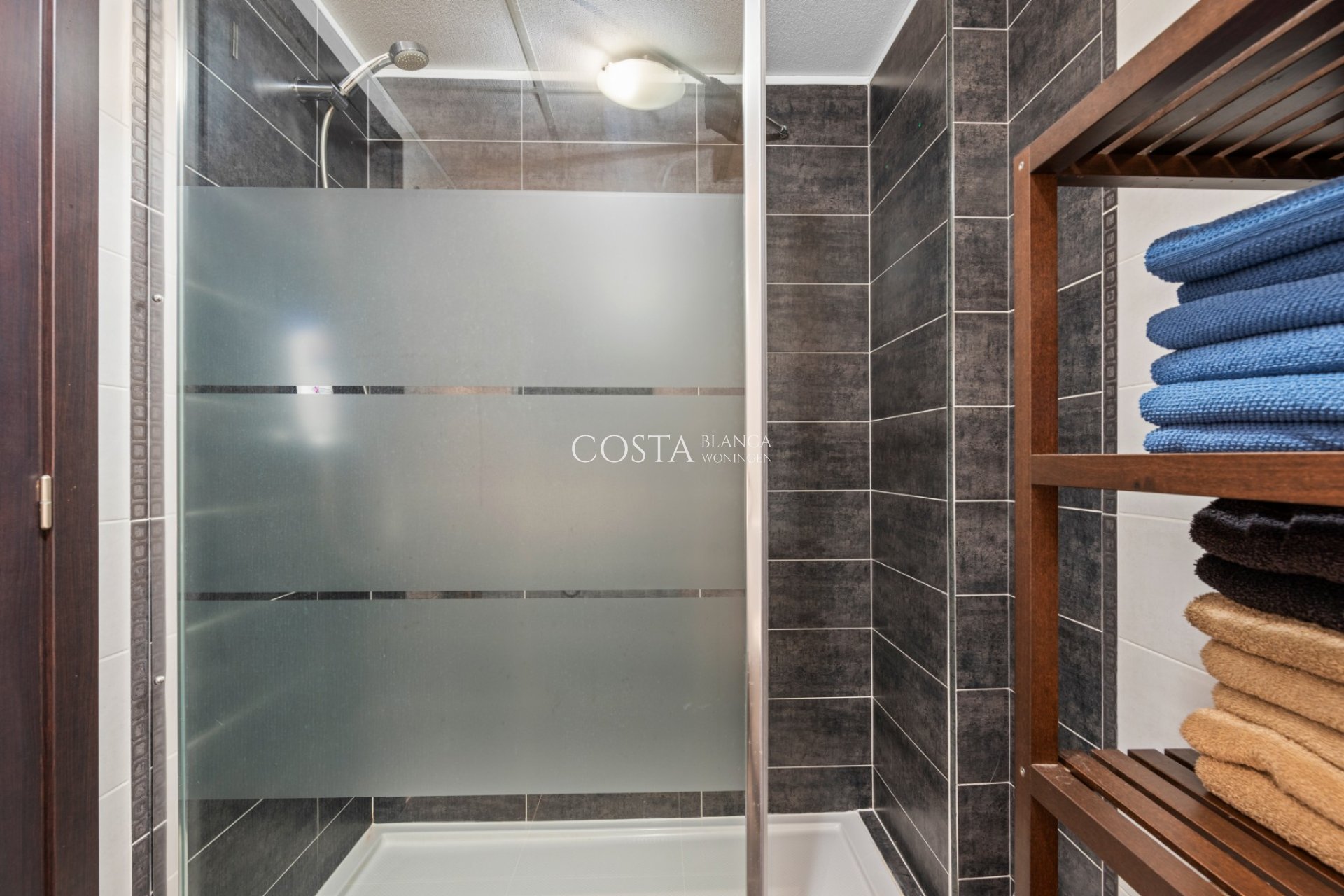 Odsprzedaż - Apartments -
Villamartín