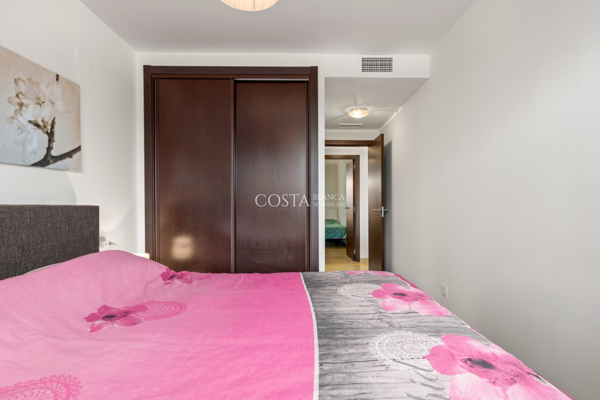 Odsprzedaż - Apartments -
Villamartín