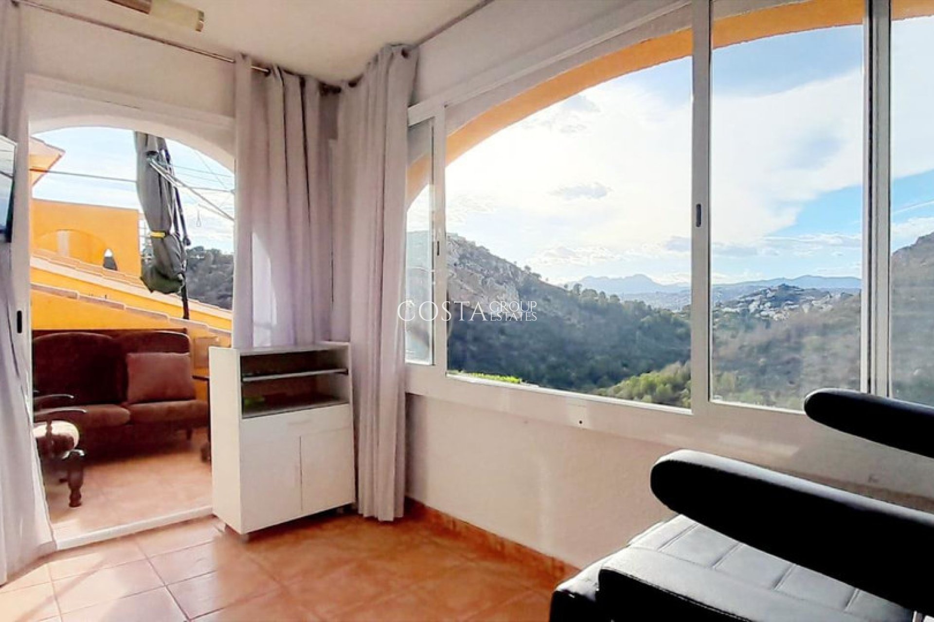 Odsprzedaż - Dom -
Benitachell - Benitachell Centro