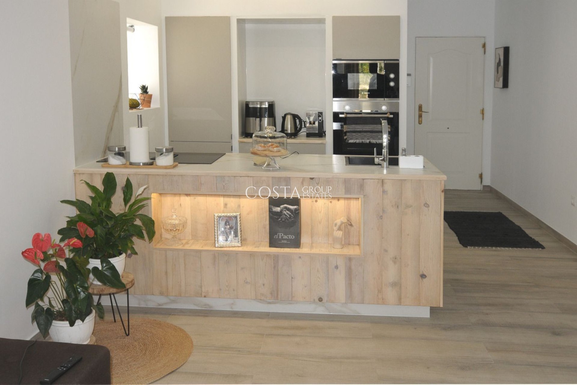 Odsprzedaż - Dom -
Calpe - Calpe Centro