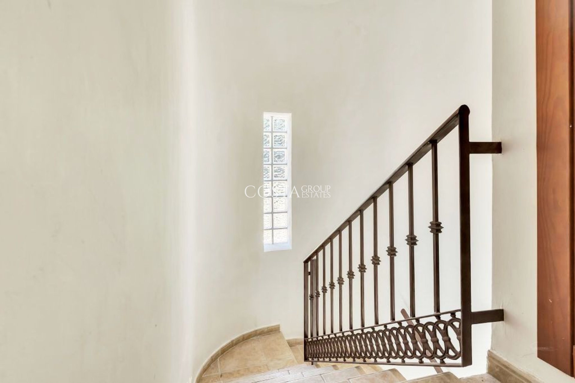 Odsprzedaż - Dom -
Calpe - Calpe Centro