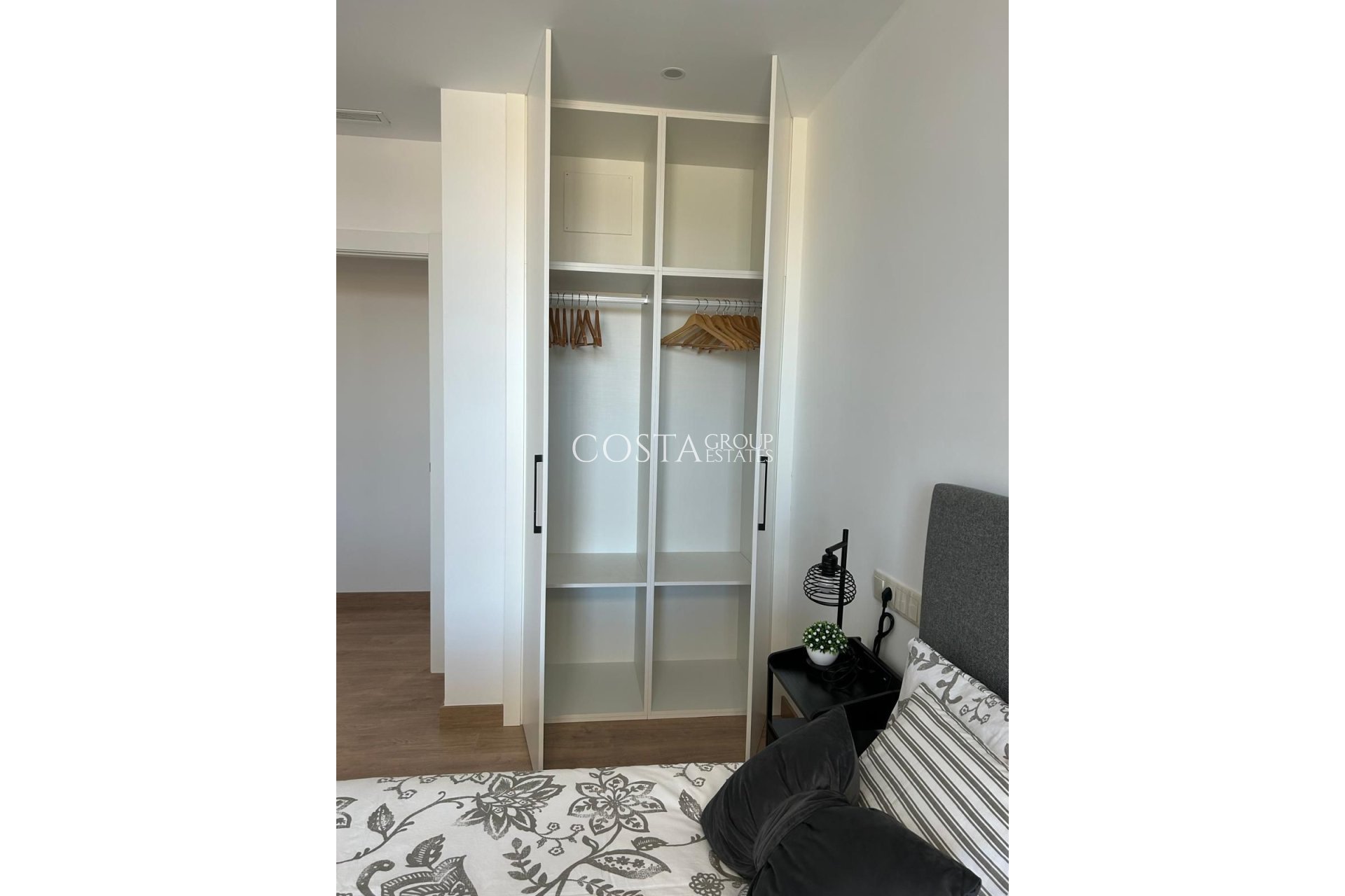 Odsprzedaż - Dom -
Dolores - Dolores Centro