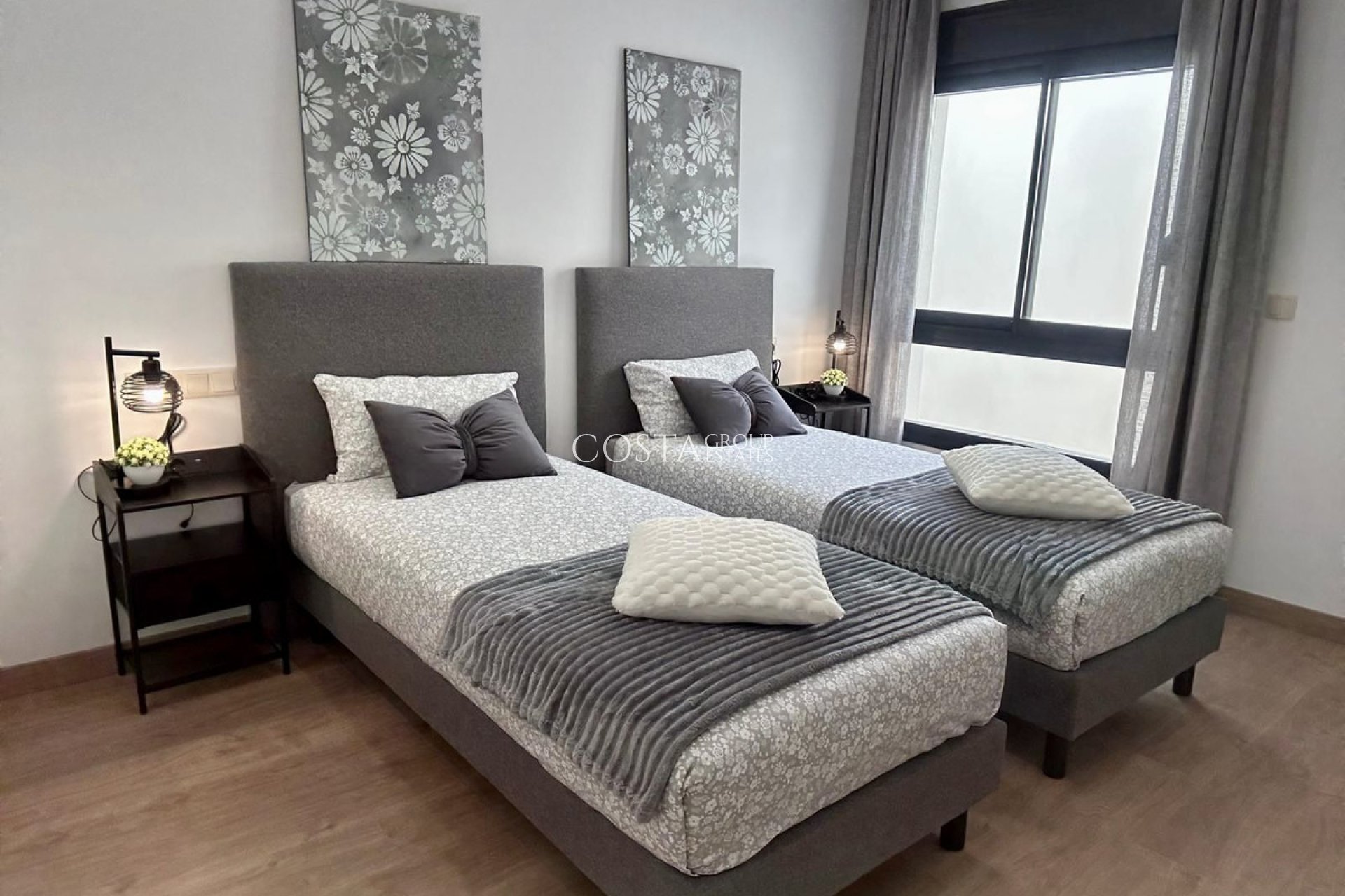 Odsprzedaż - Dom -
Dolores - Dolores Centro