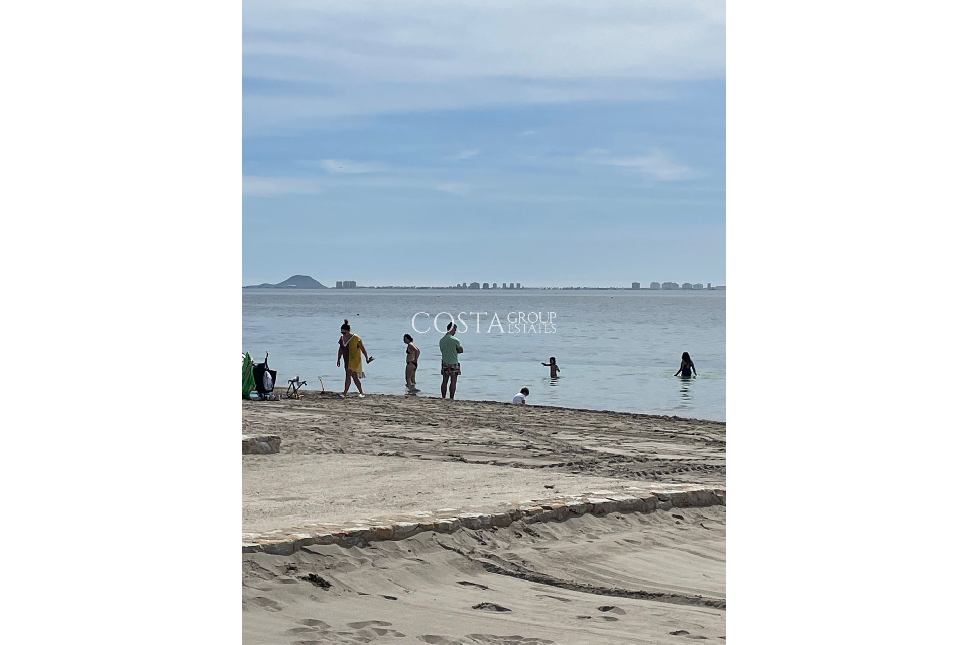 Odsprzedaż - Dom -
Los Alcazares - Los Alcazares Centro