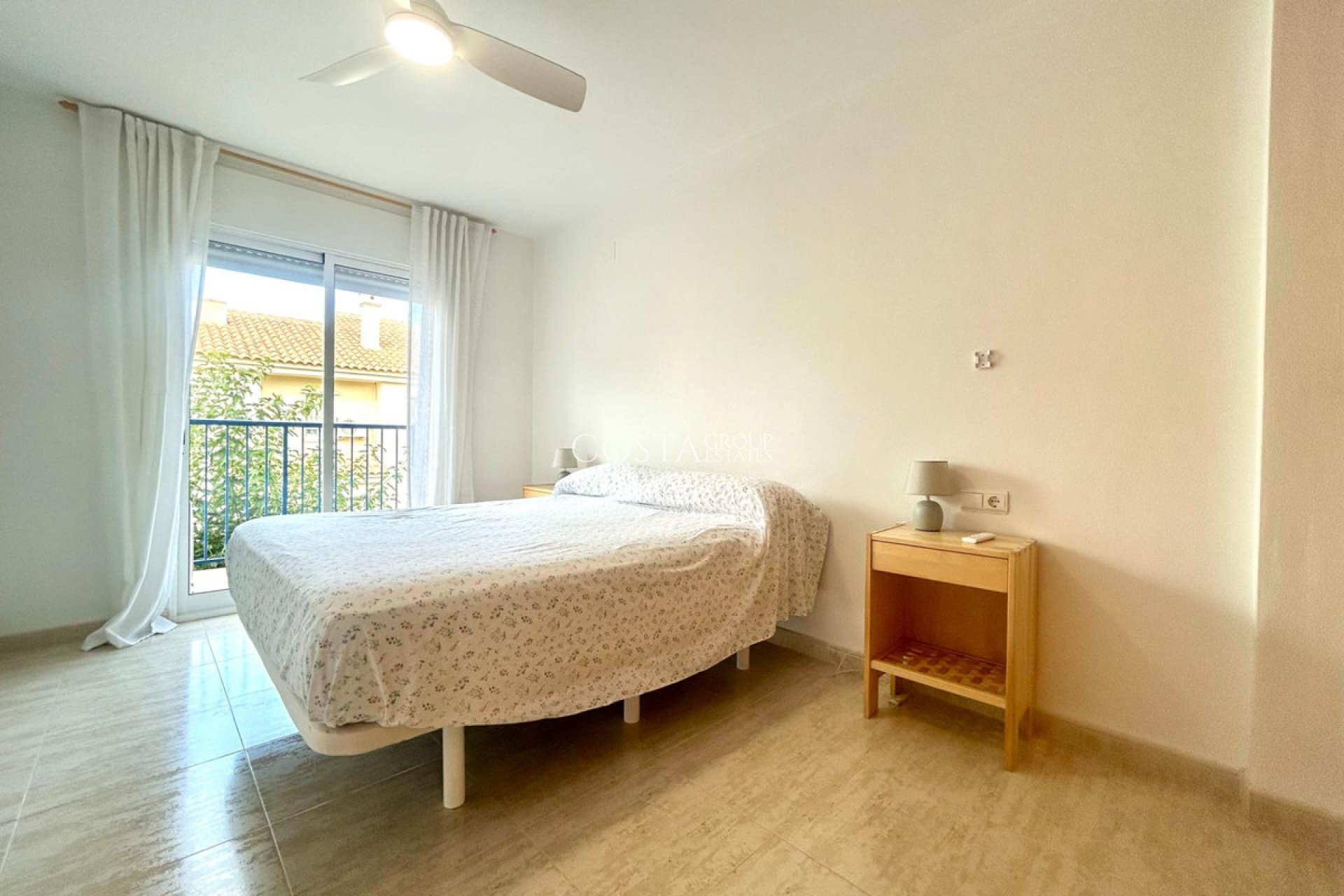 Odsprzedaż - Dom -
Orihuela - Campoamor