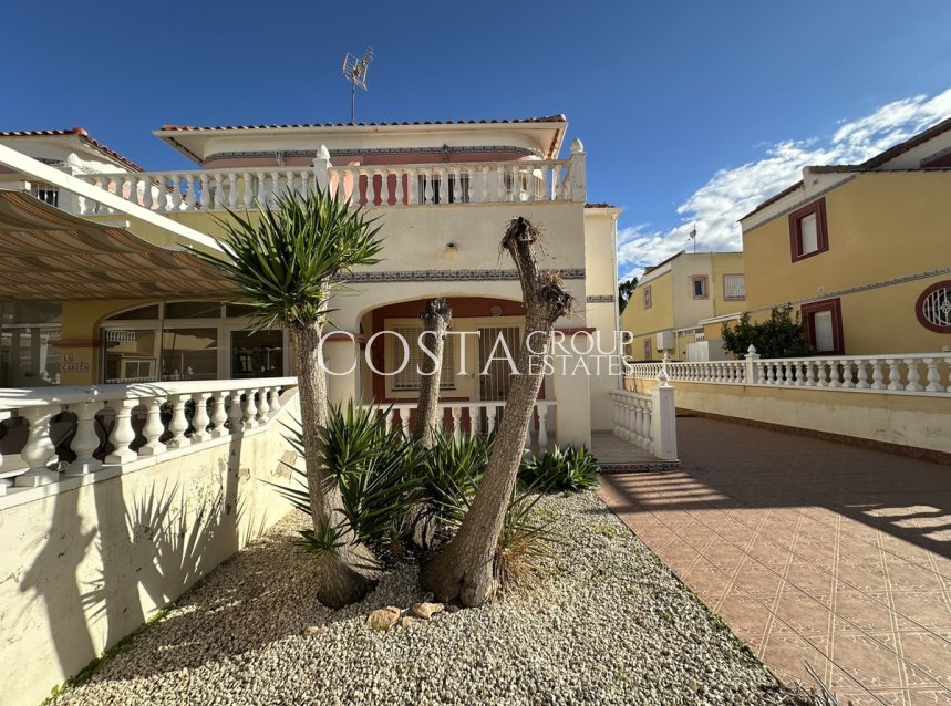 Odsprzedaż - Dom -
Orihuela Costa - Cabo Roig