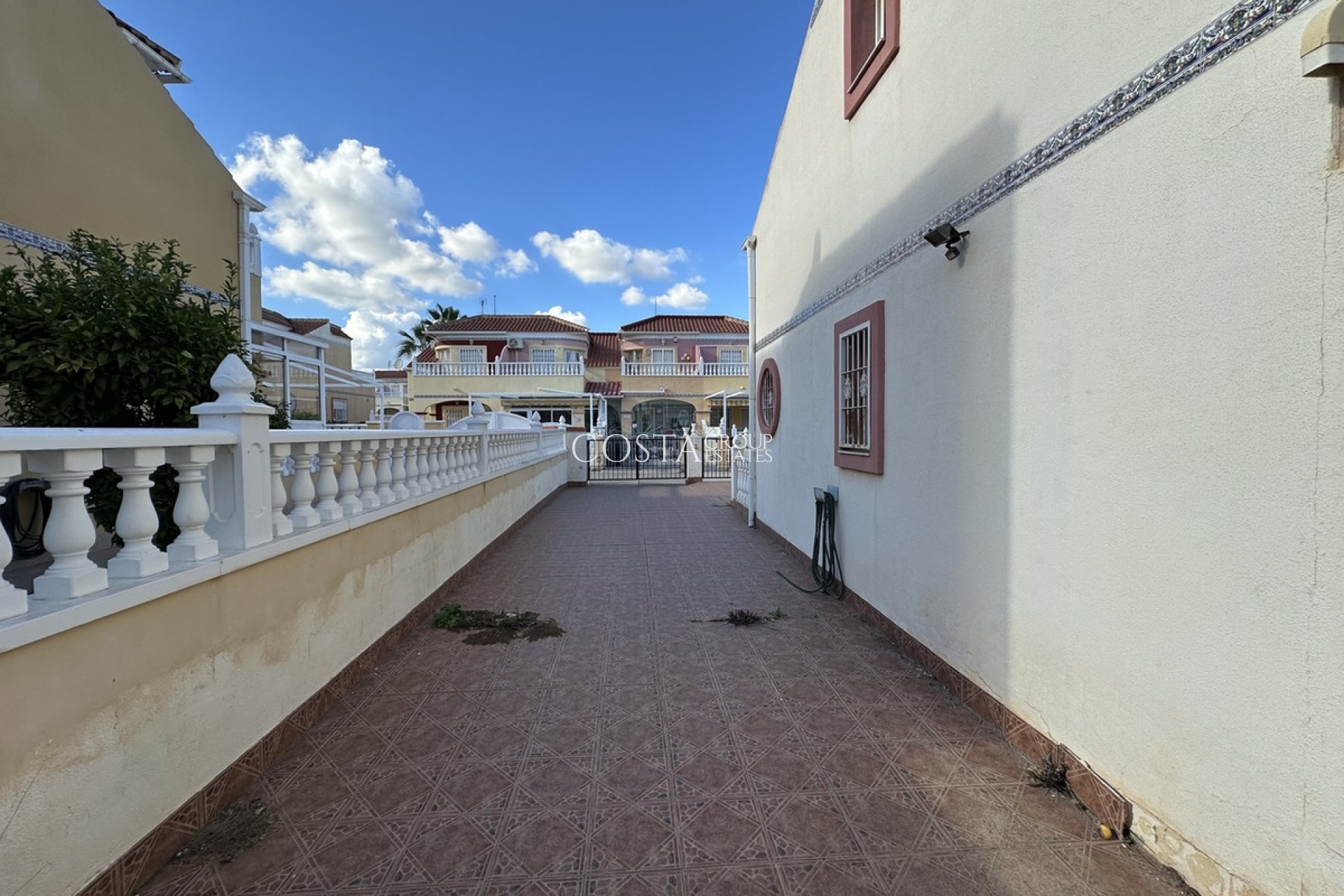 Odsprzedaż - Dom -
Orihuela Costa - Cabo Roig