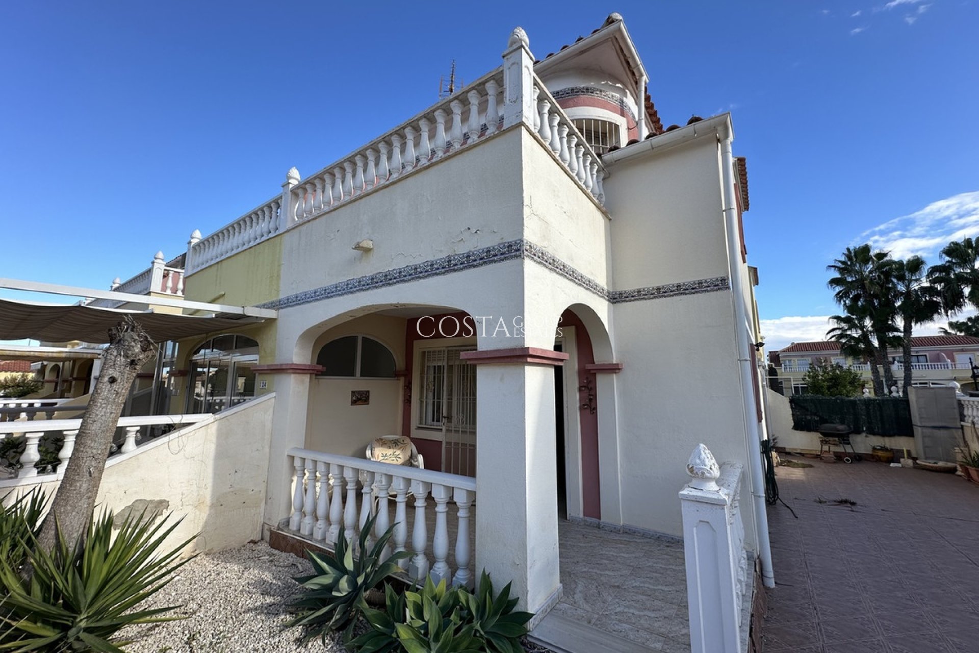 Odsprzedaż - Dom -
Orihuela Costa - Cabo Roig