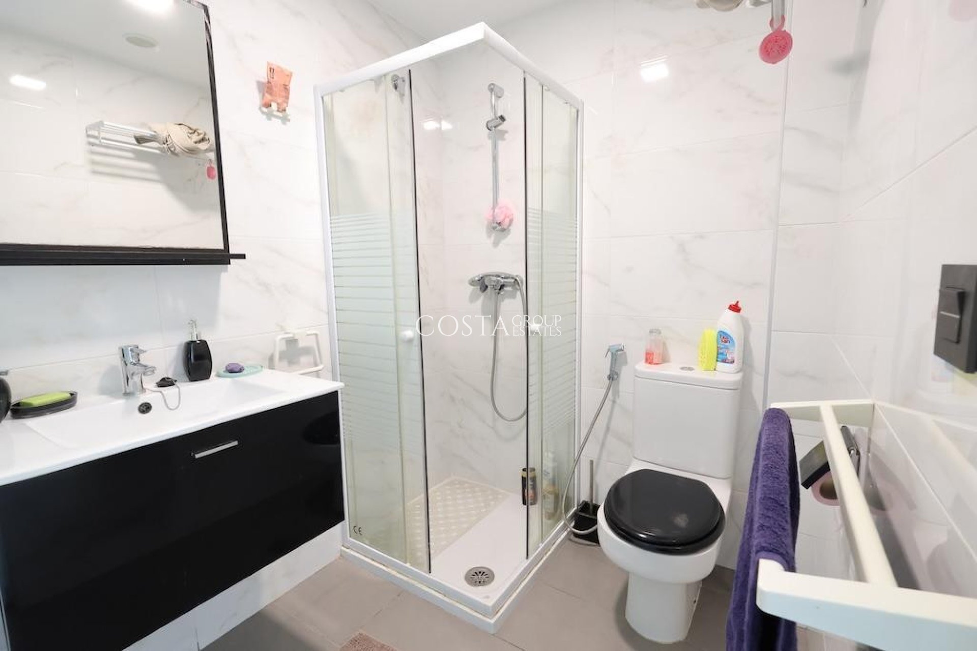 Odsprzedaż - Dom -
Orihuela Costa - La Zenia