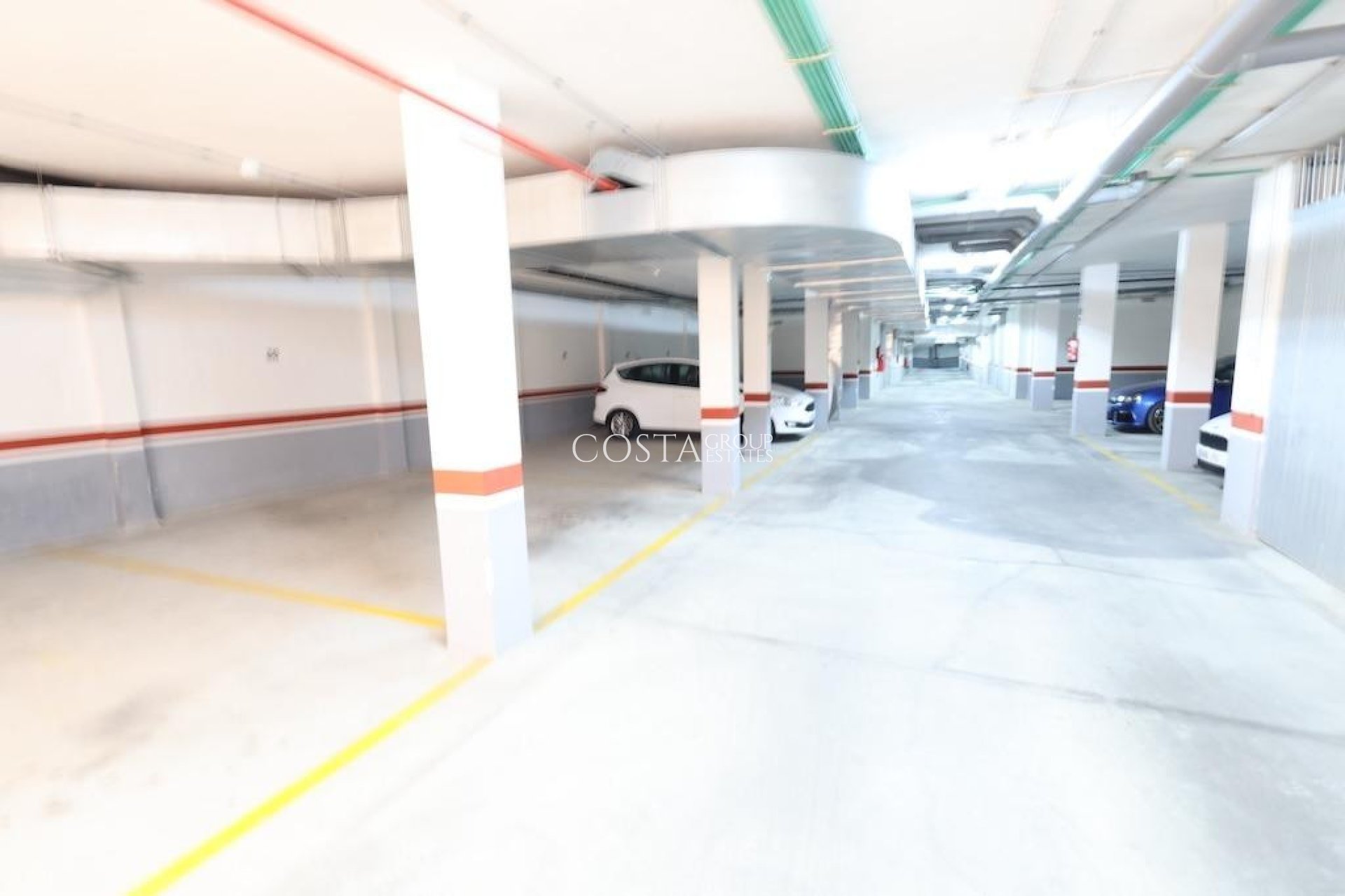 Odsprzedaż - Dom -
Orihuela Costa - Punta Prima