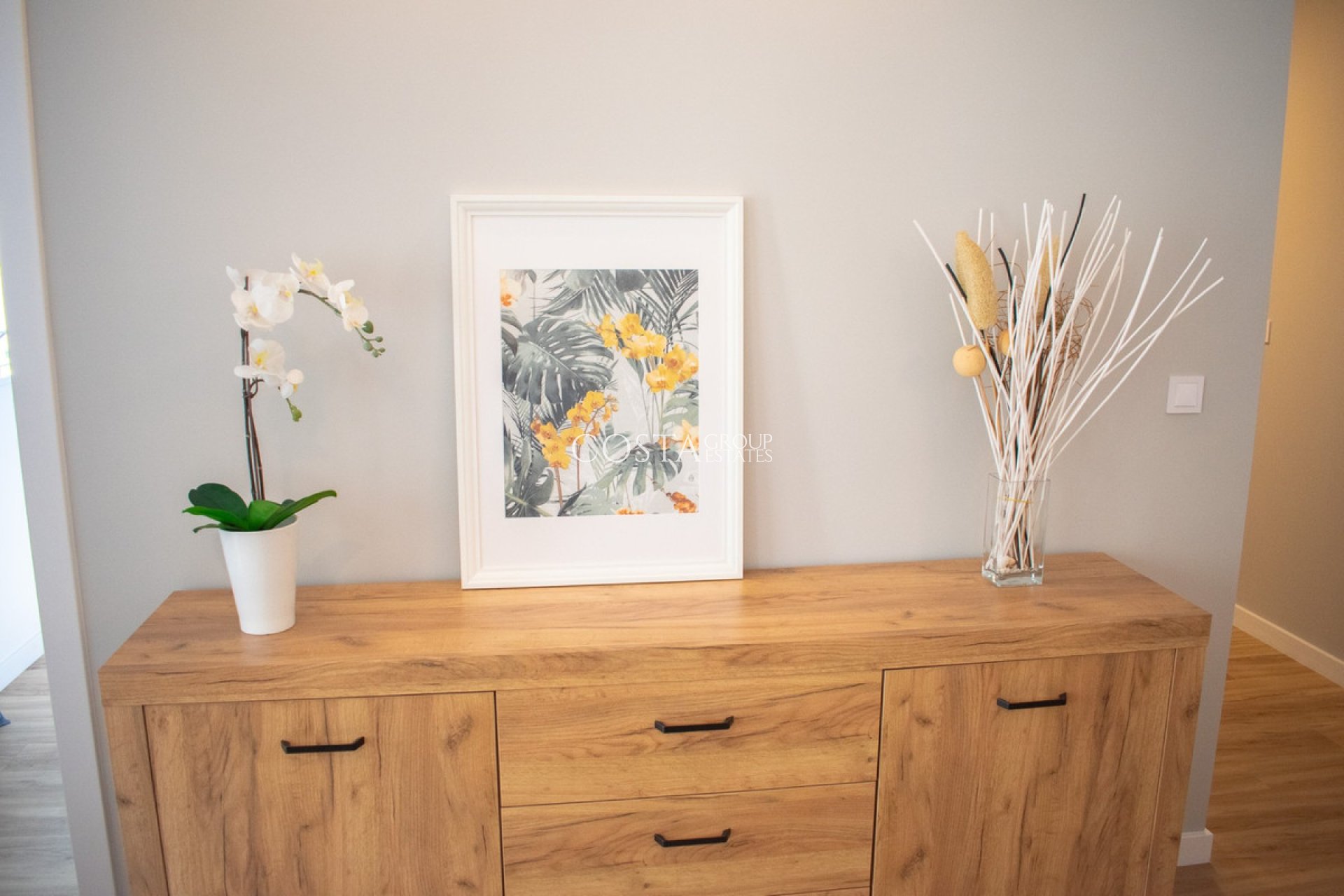 Odsprzedaż - Dom -
Orihuela Costa - Punta Prima