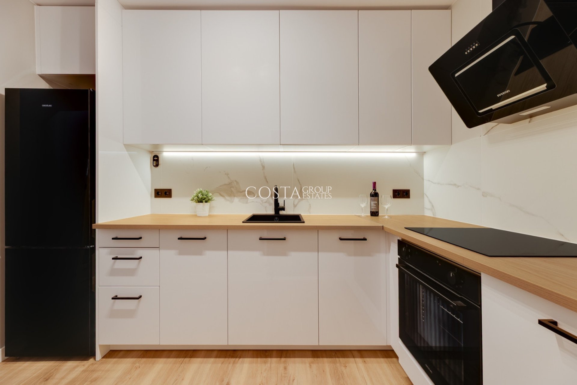 Odsprzedaż - Dom -
Orihuela Costa