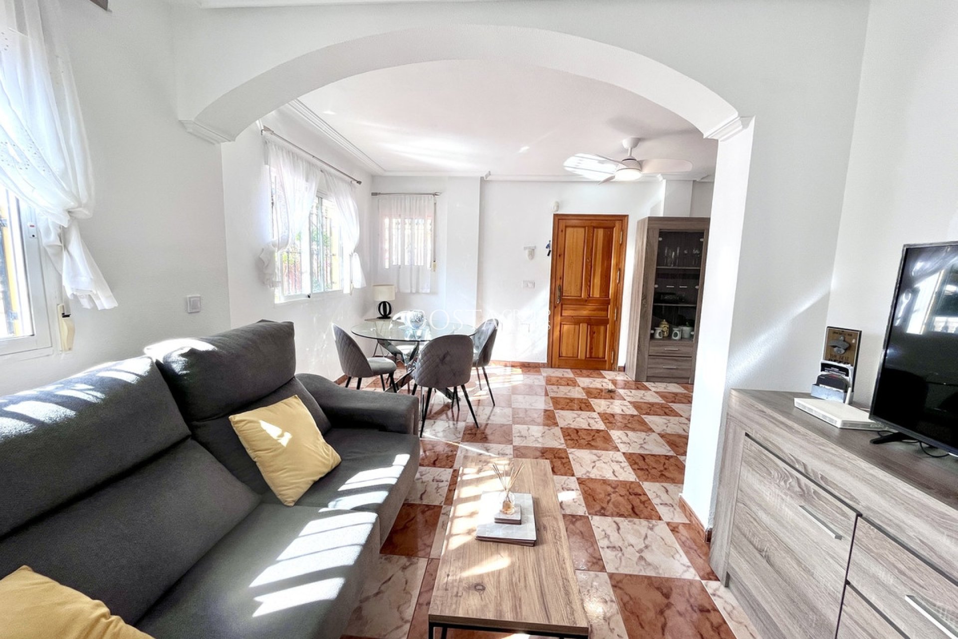 Odsprzedaż - Dom -
Orihuela - La Zenia