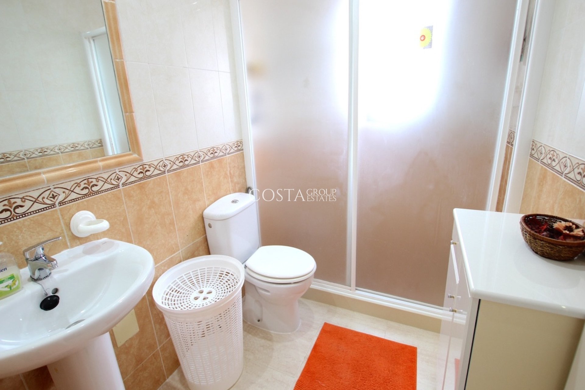 Odsprzedaż - Dom -
Orihuela - Villamartin