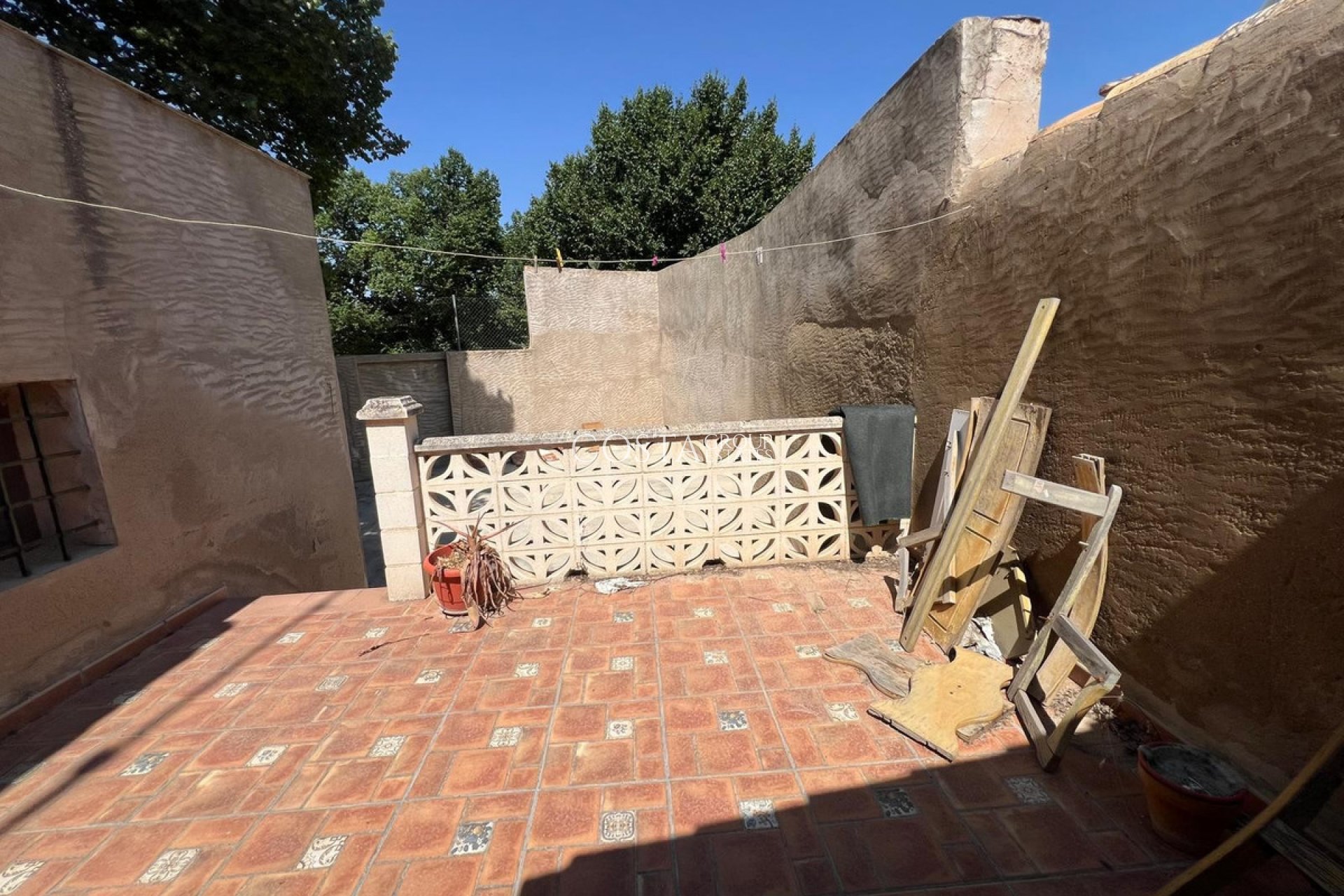 Odsprzedaż - Dom -
Pinoso - Pinoso Centro