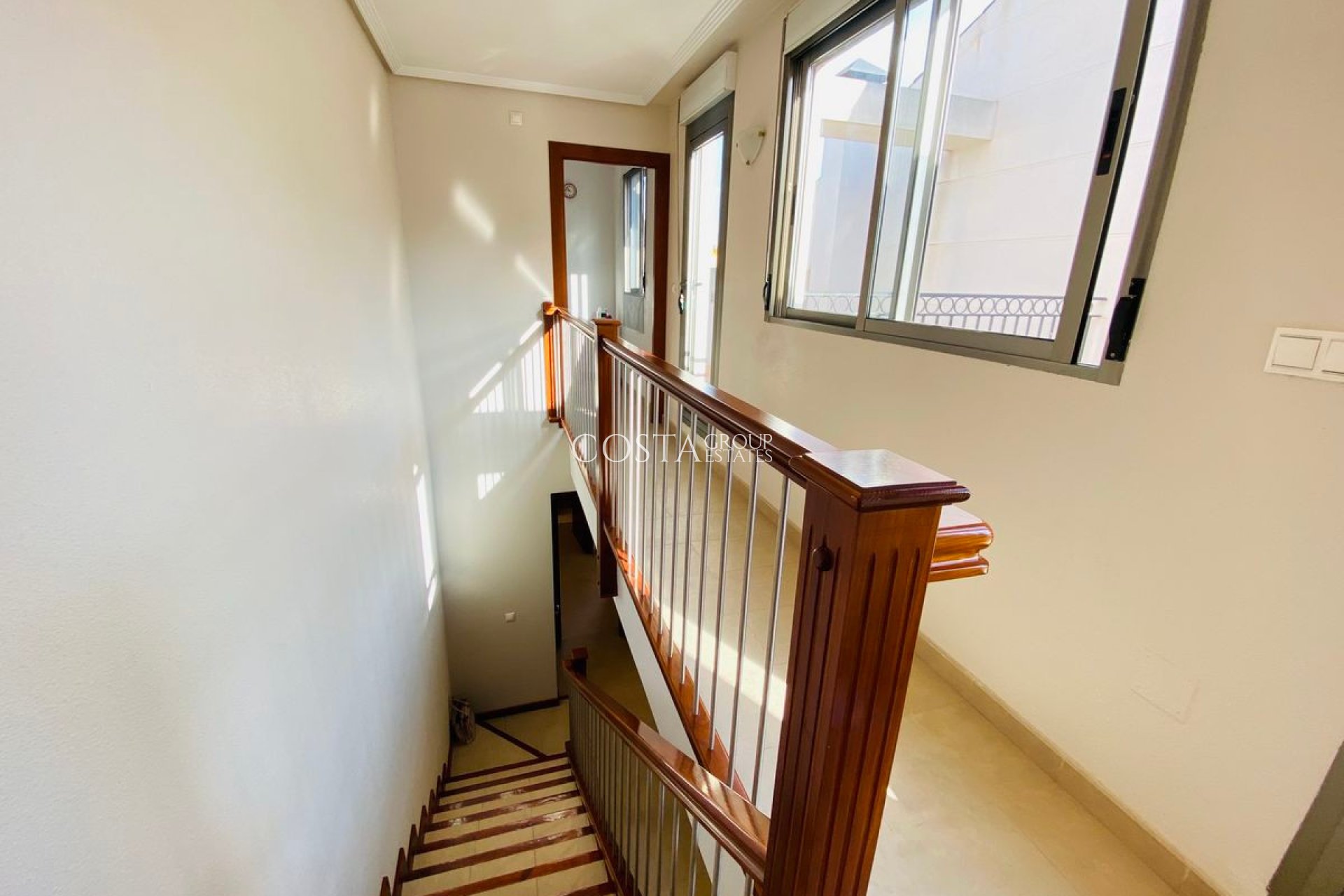 Odsprzedaż - Dom -
Rojales - Rojales Centro