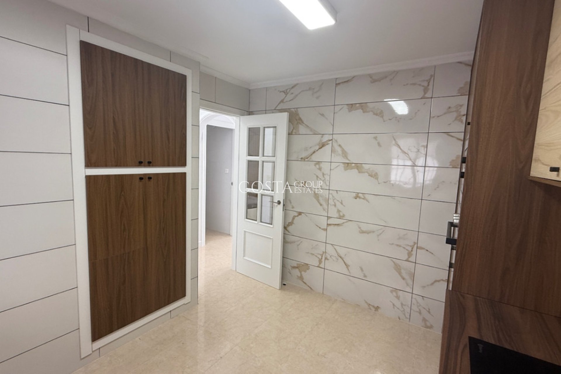 Odsprzedaż - Dom -
San Miguel de Salinas - San Miguel de Salinas Centro