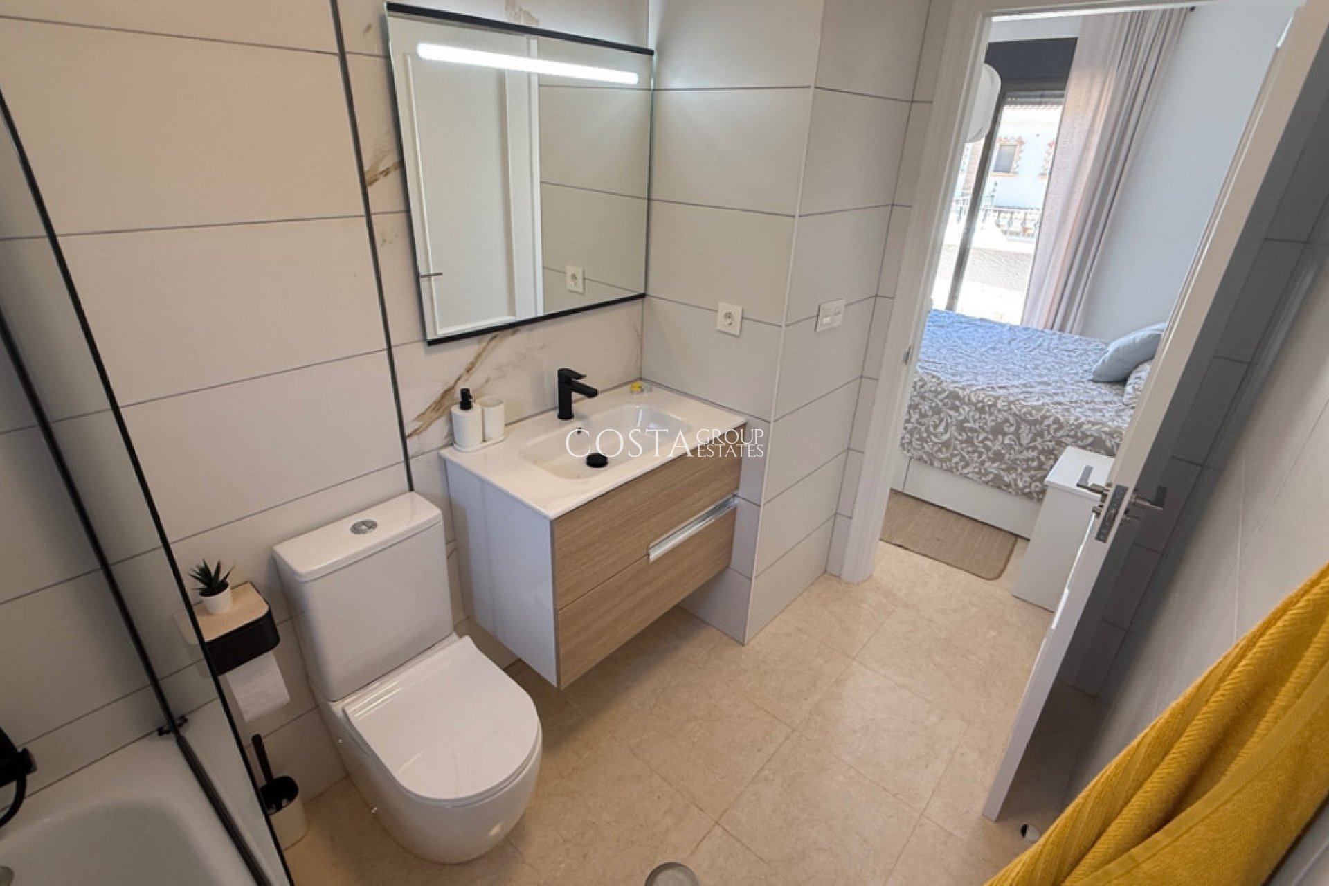 Odsprzedaż - Dom -
San Miguel de Salinas - San Miguel de Salinas Centro