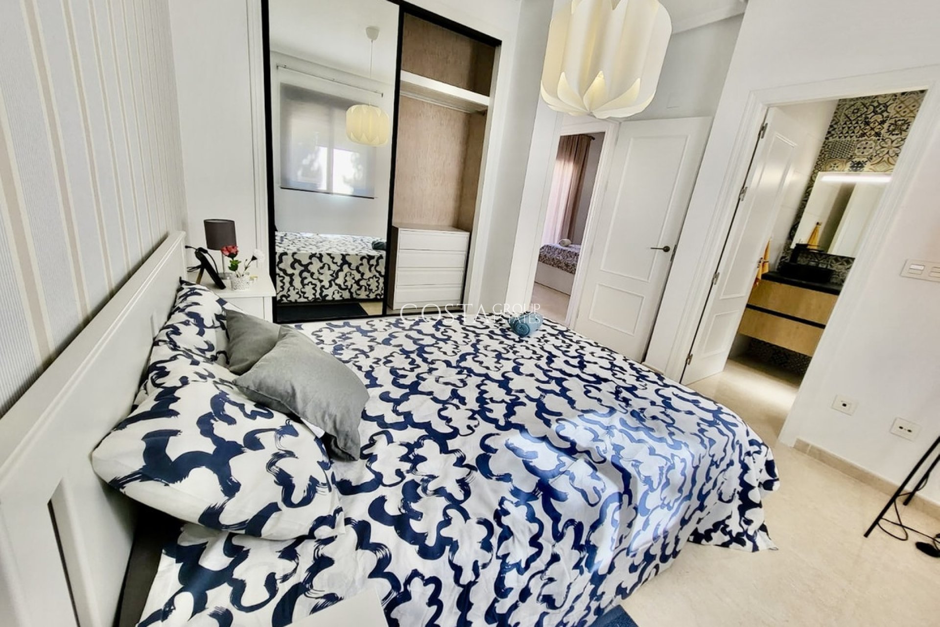 Odsprzedaż - Dom -
San Miguel de Salinas - San Miguel de Salinas Centro