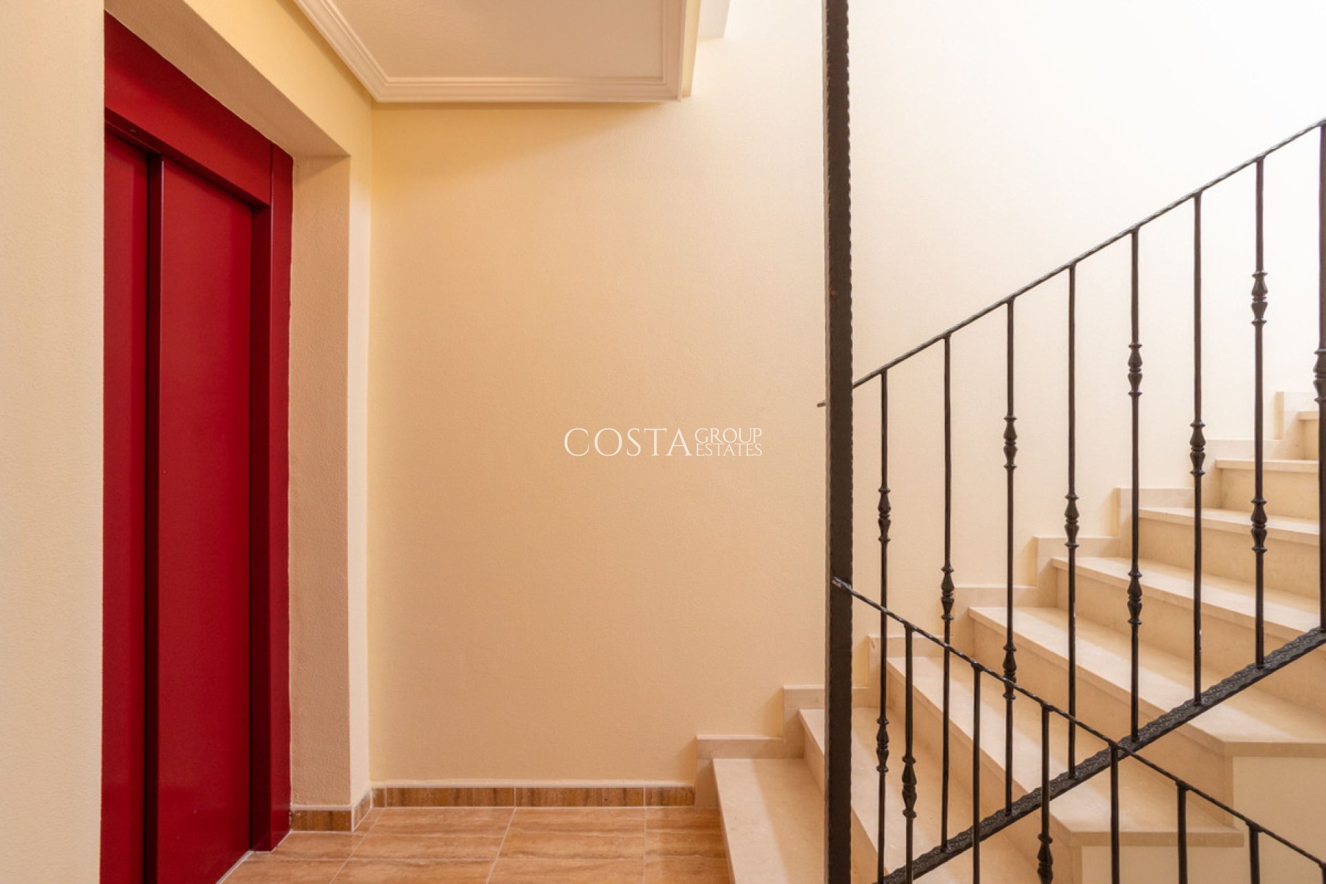 Odsprzedaż - Dom -
San Miguel de Salinas - San Miguel de Salinas Centro