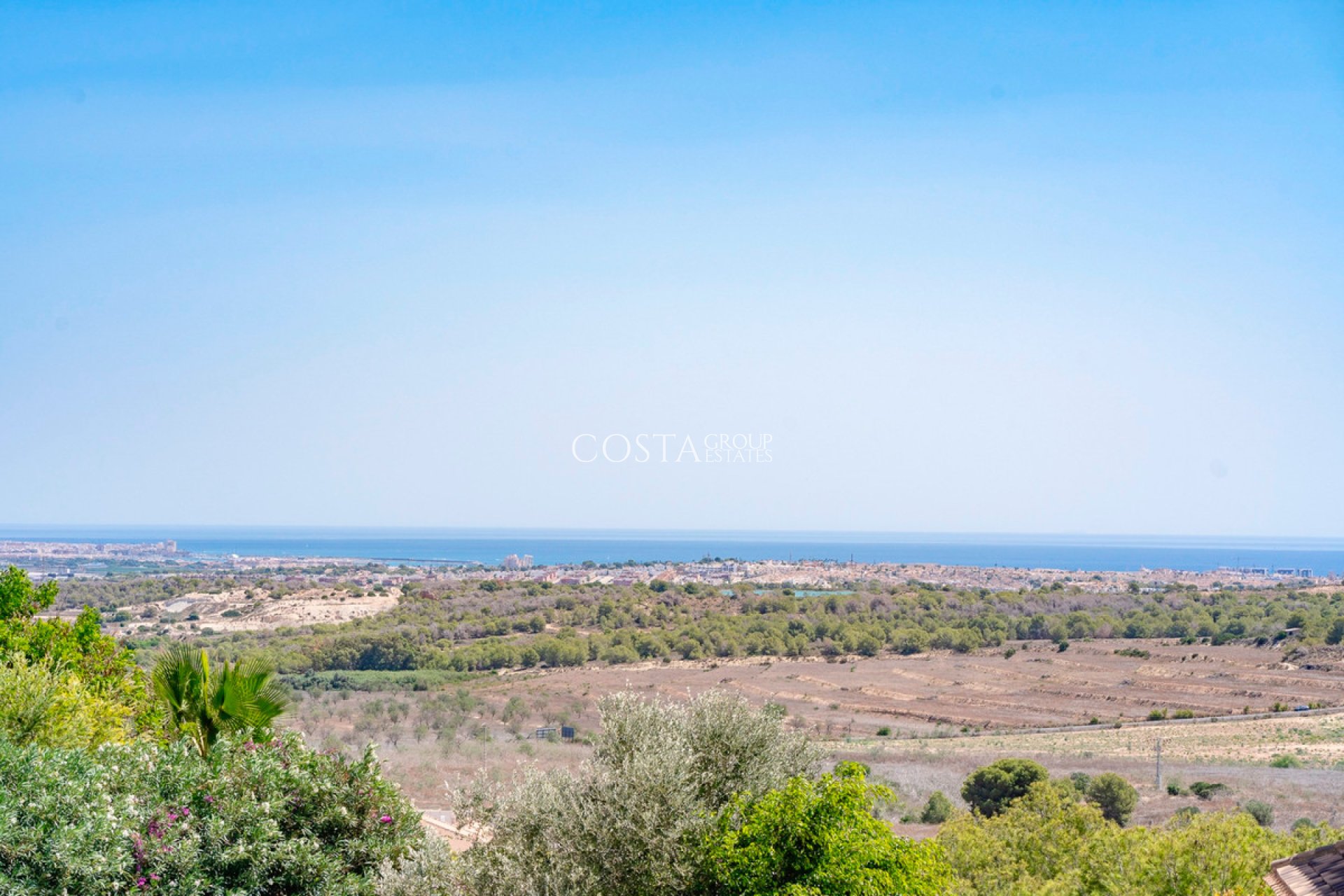 Odsprzedaż - Dom -
San Miguel de Salinas - San Miguel