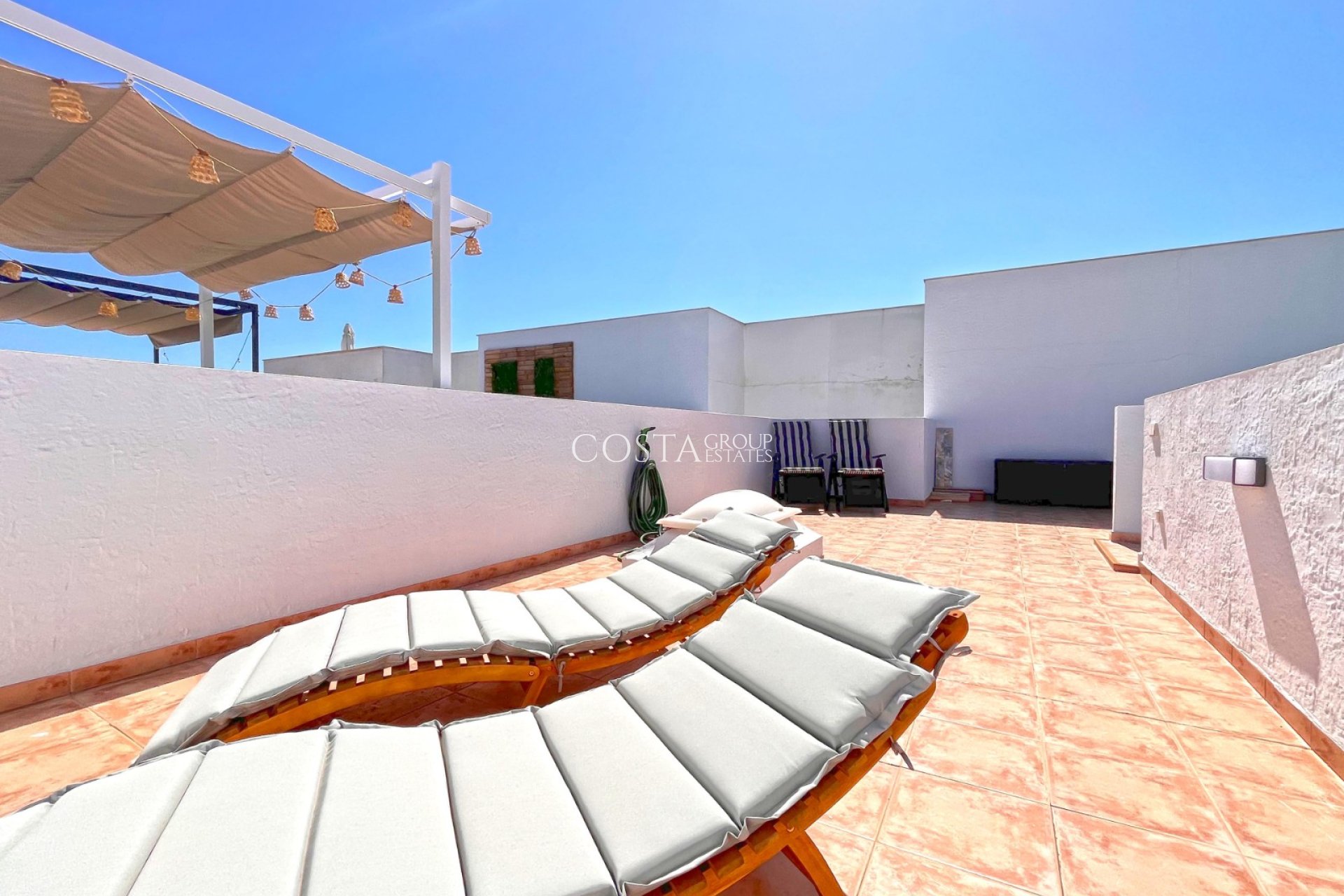 Odsprzedaż - Dom -
Torrevieja - Los Balcones