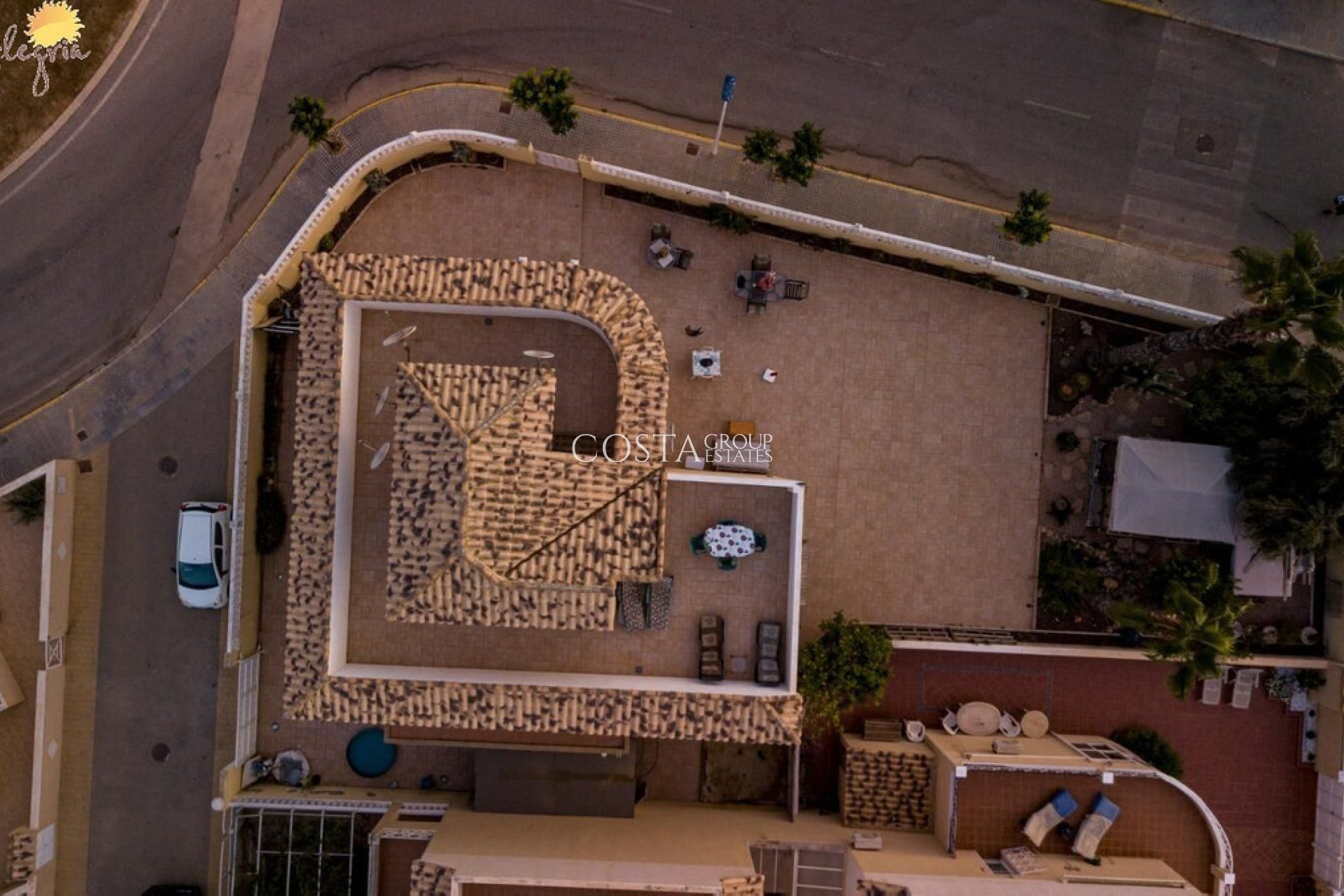 Odsprzedaż - Dom -
Torrevieja - Torrevieja Centro
