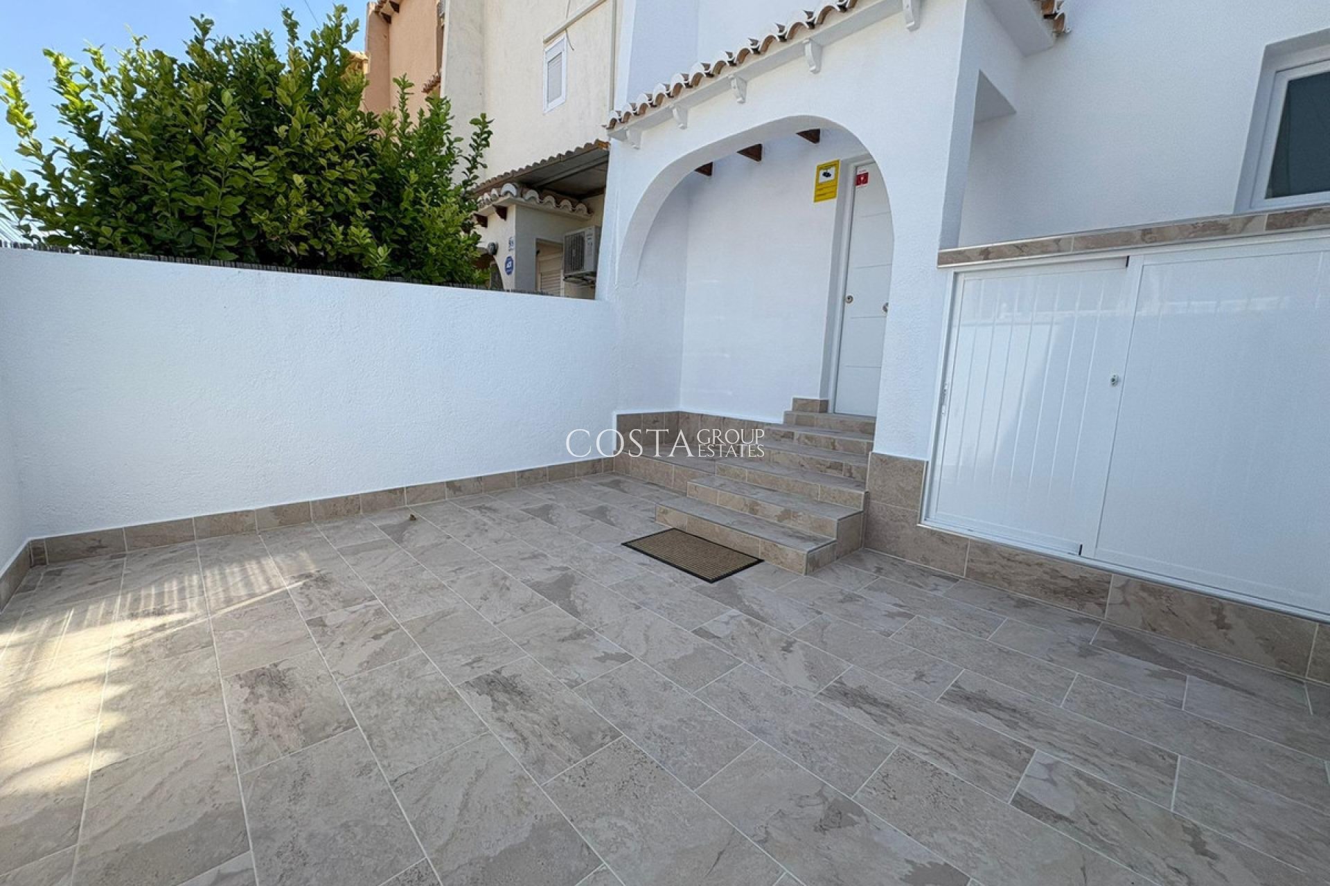Odsprzedaż - Dom -
Torrevieja - Torrevieja Centro