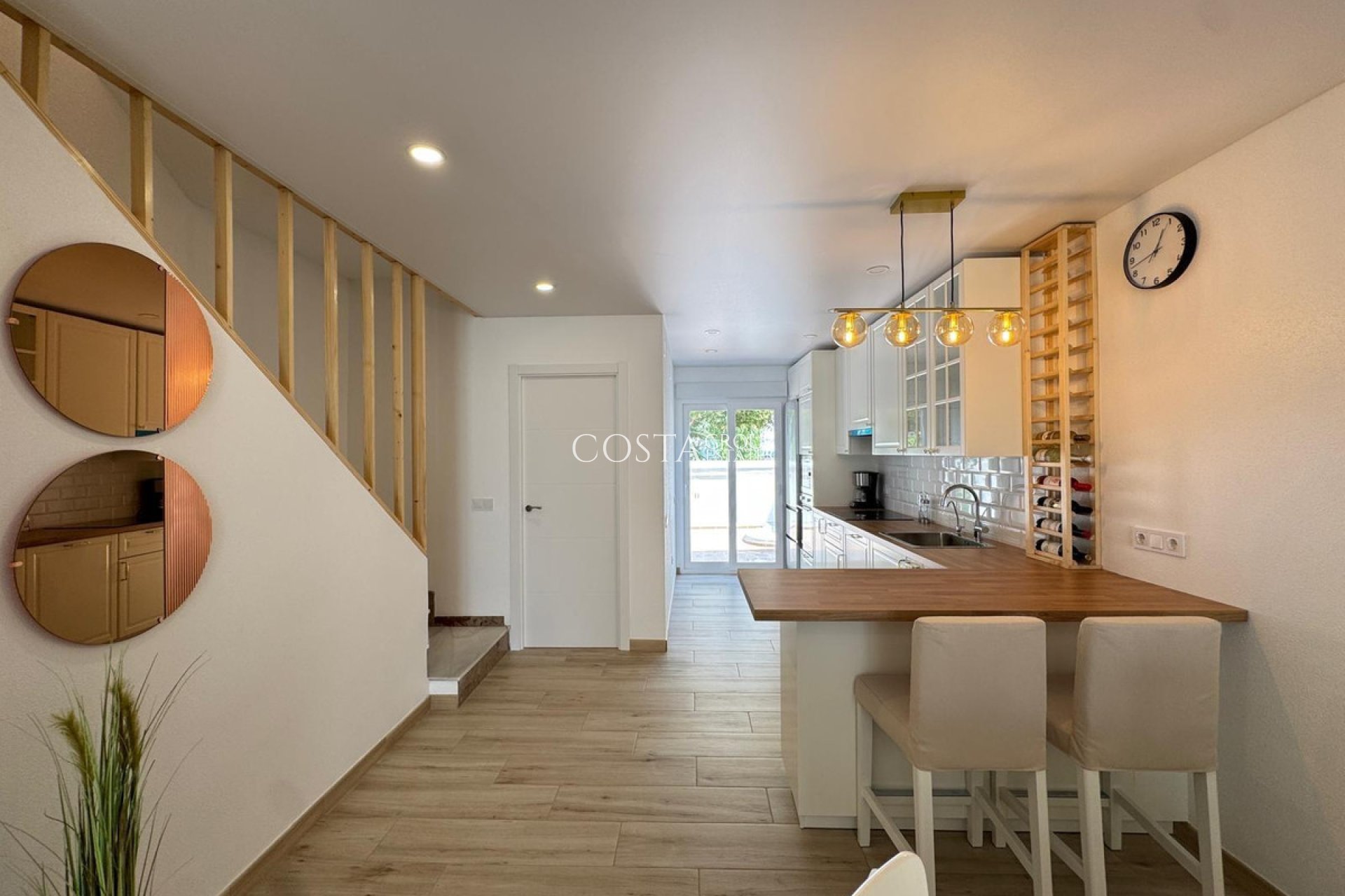 Odsprzedaż - Dom -
Torrevieja - Torrevieja Centro