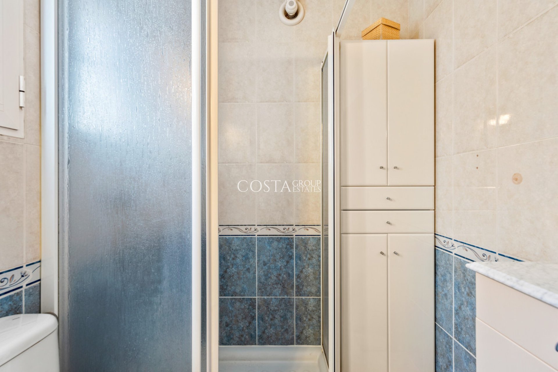 Odsprzedaż - Dom -
Torrevieja - Torrevieja Centro