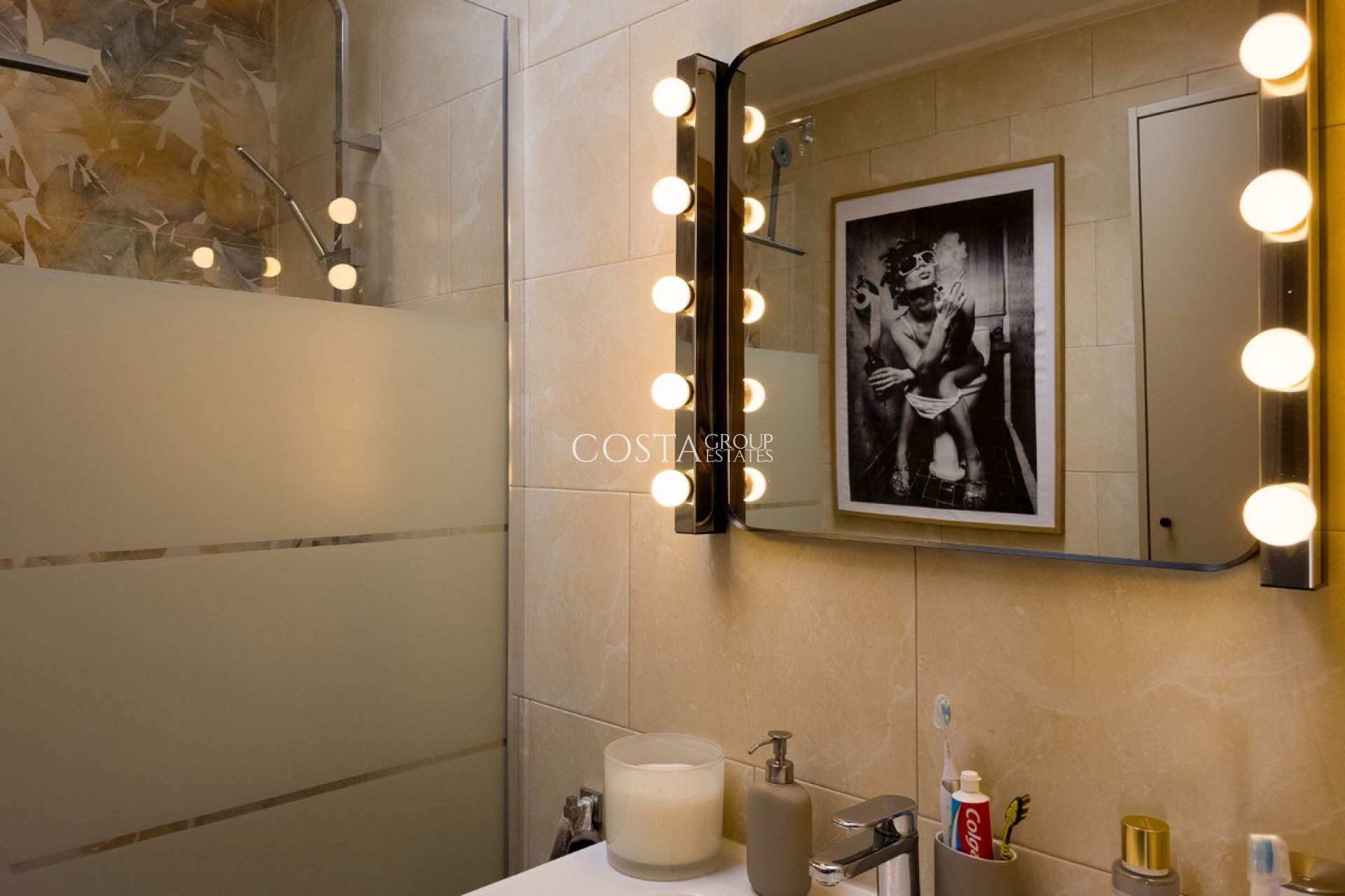 Odsprzedaż - Dom -
Torrevieja - Torrevieja Centro