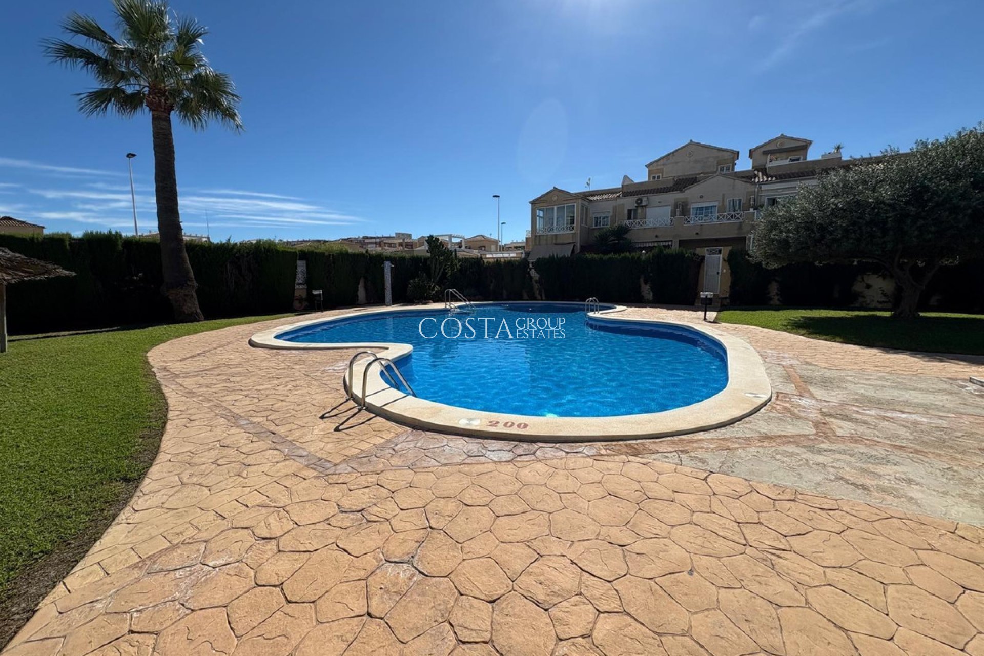 Odsprzedaż - Dom -
Torrevieja - Torrevieja Centro